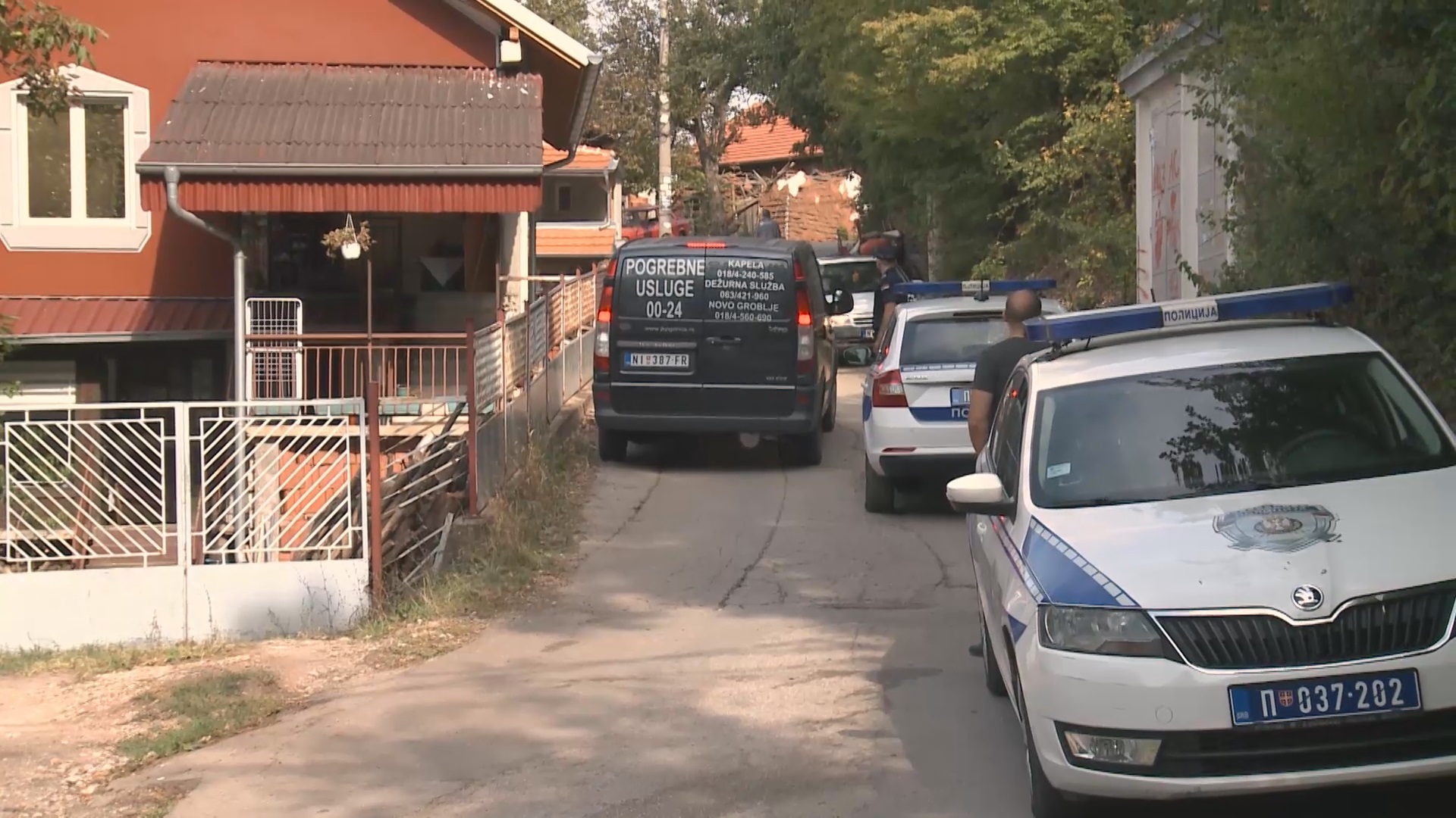 Kuća užasa, u njoj je danas mrtav pronađen dečak: Meštani Niške Banje još uvek su u šoku nakon tragedije koja se dogodila u njihovom mestu (FOTO)(VIDEO)