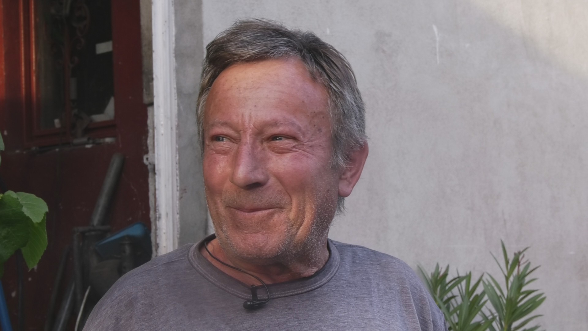 Mića Akrobata iz sela Sikirica kod Paraćina je živa legenda svog kraja / foto: RINA