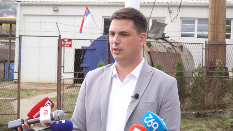 Smanjenje zagađenja vazduha u Kosjeriću pred ovu zimu: Gase se kotlarnice na mazut, a prelazi na prirodni gas - vest koju su stanovnici čekali tri godine (FOTO)