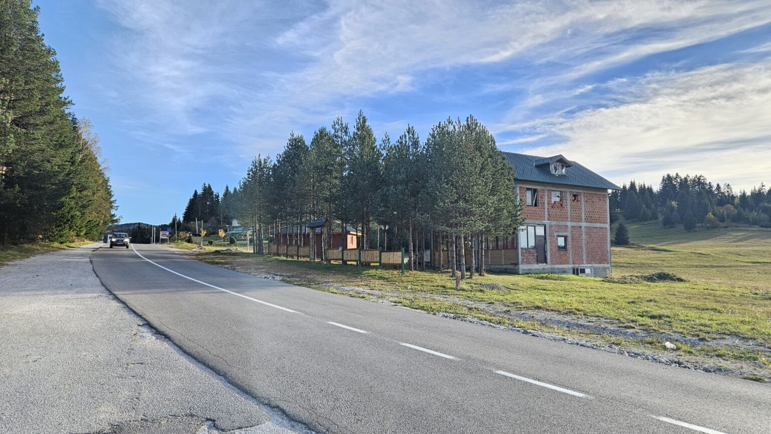 Boško Buha na Jabuci ima svoj Spomen dom ali on odavno propada / foto: RINA