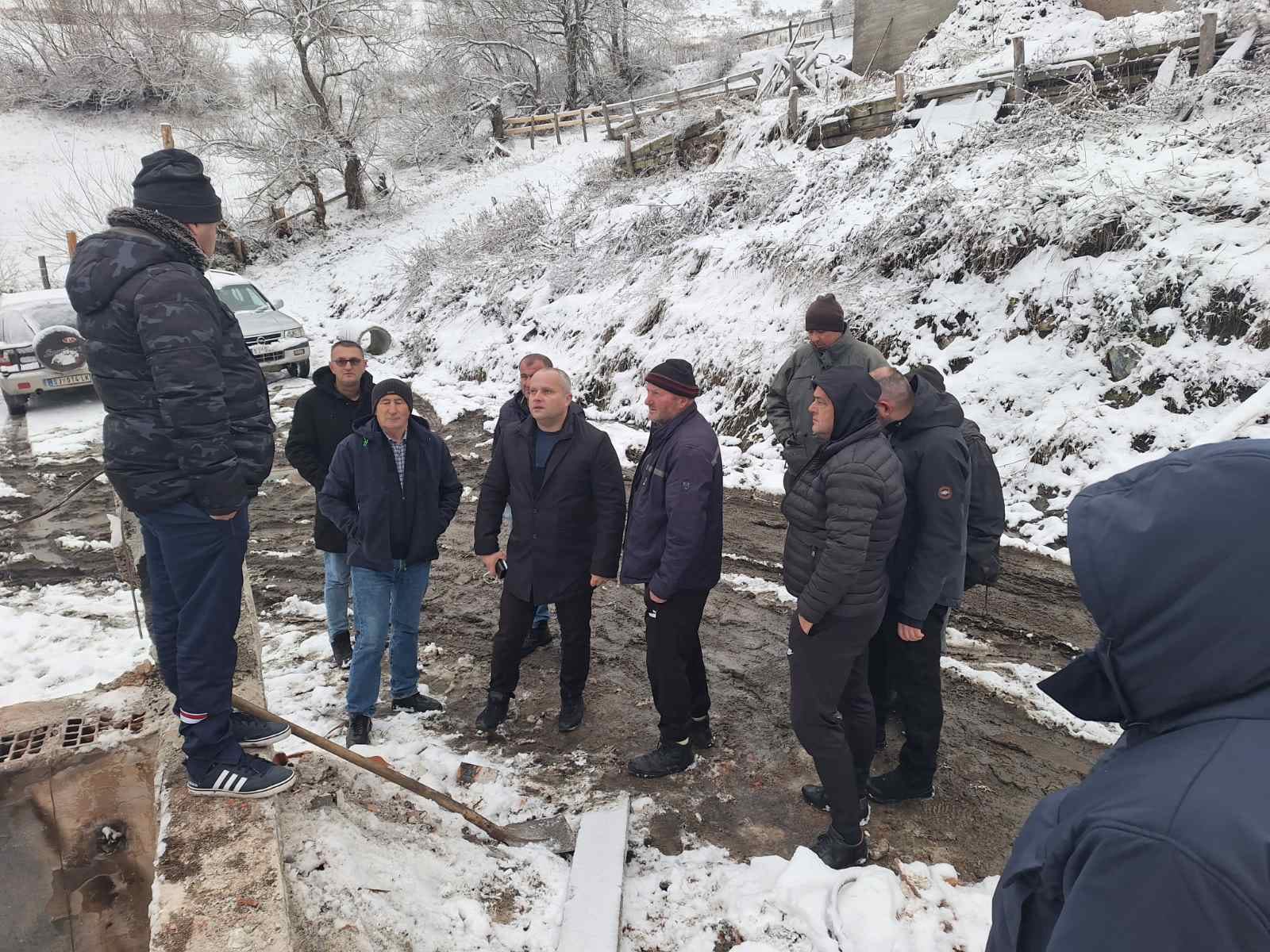 Pojavio se tračak nade za boljim životom, Djurići sa Pešteri nisu sami/ Foto: RINA