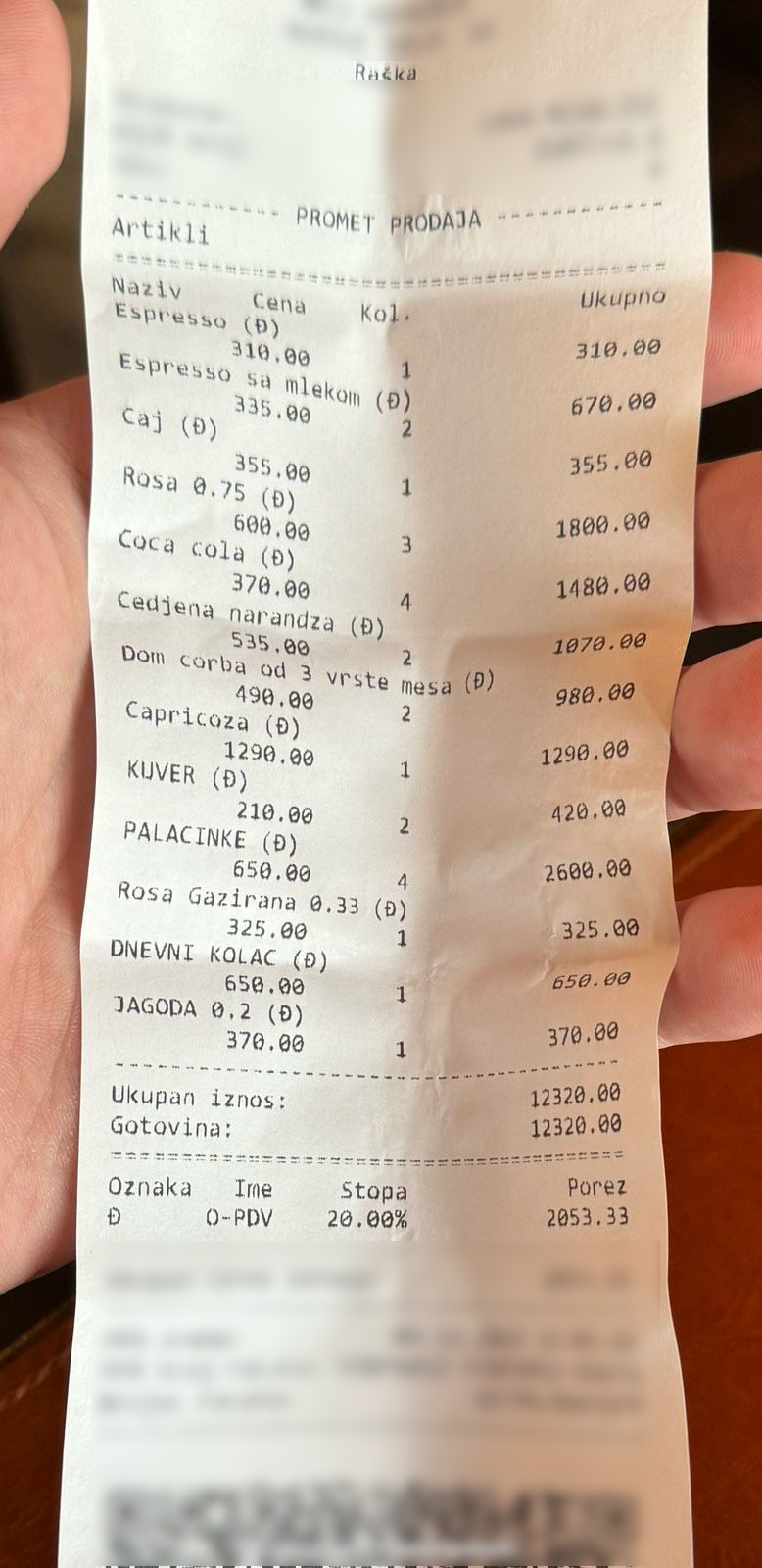 Đorđe sa porodicom otišao na skijanje za vikend a kad je stigao račun šokirao se / foto: RINA