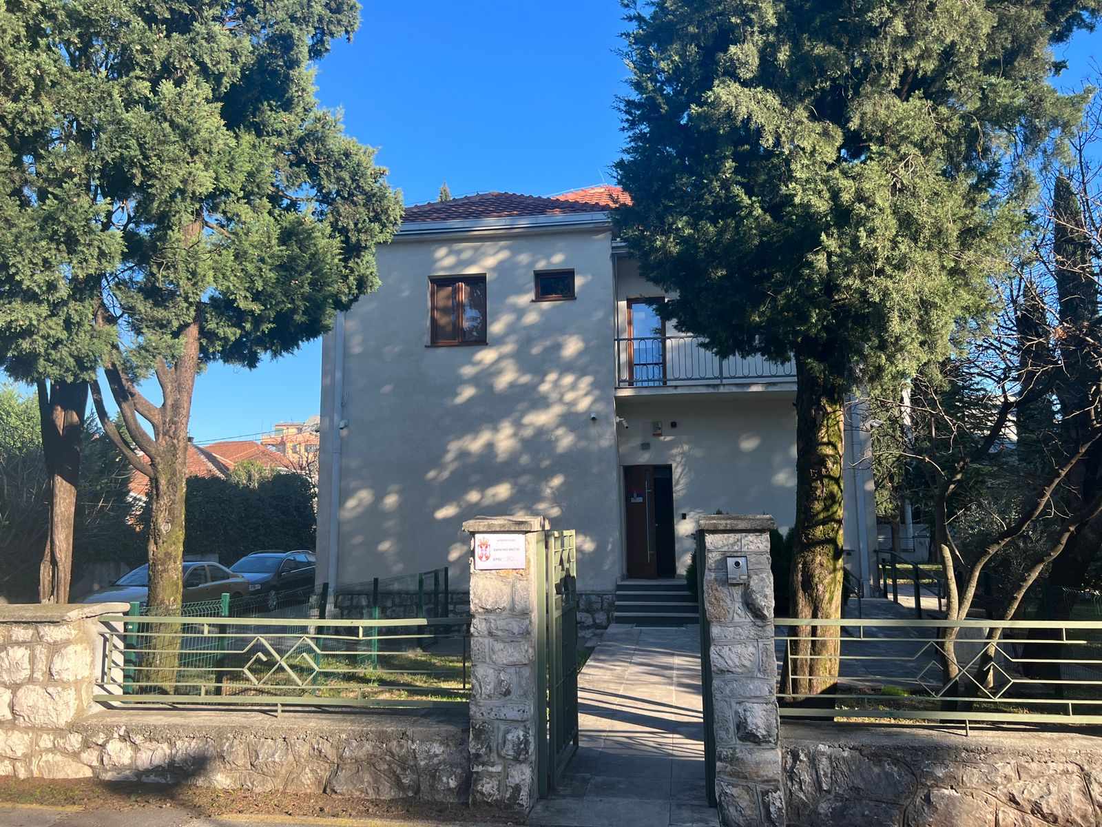 Srbi u Crnoj Gori izašli na birališta, mogu da glasaju u Podgorici, Beranama, Sutiomoru i Herceg Novom / foto: RINA