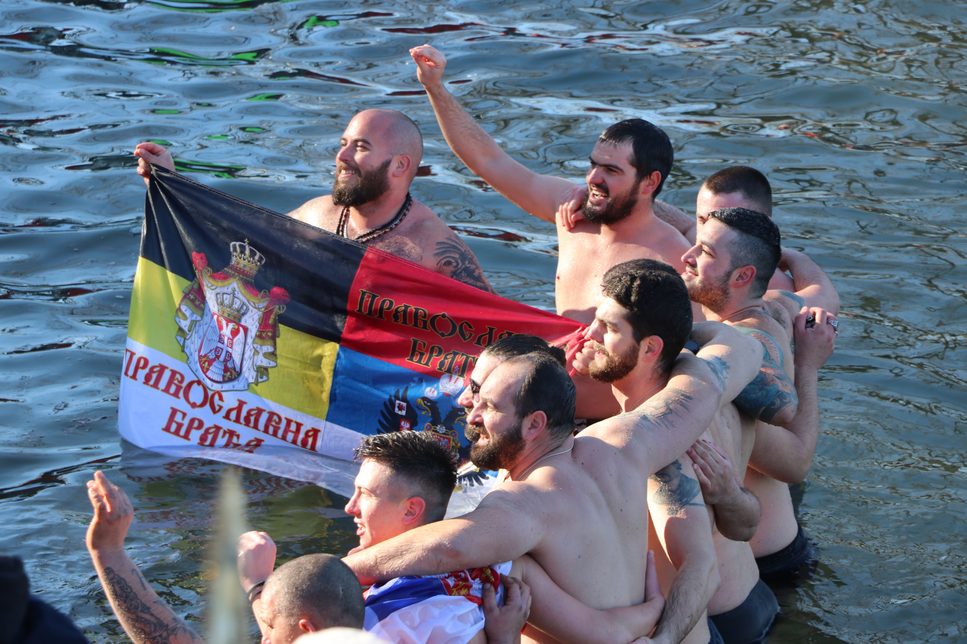 U hladnoj Moravi suta će za Bogojavljenski krst zaplivati skoro 200 takmičara / foto: RINA