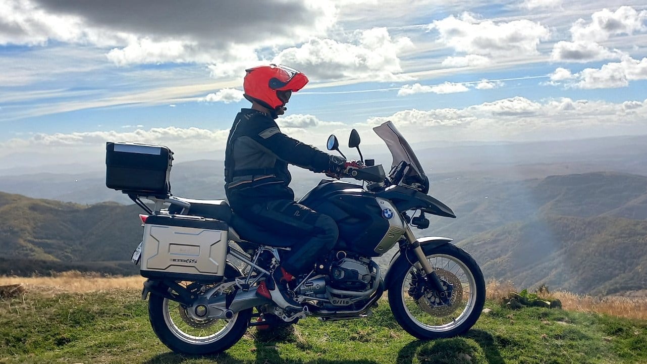 Na motorima će preći preko 1.000 kilometara za tri dana samo da bi bili na najvećoj zimskoj motorijadi: Za Dejana i Slobodana nema prepreka - kreću od Požege do Nemačke (FOTO)(VIDEO)