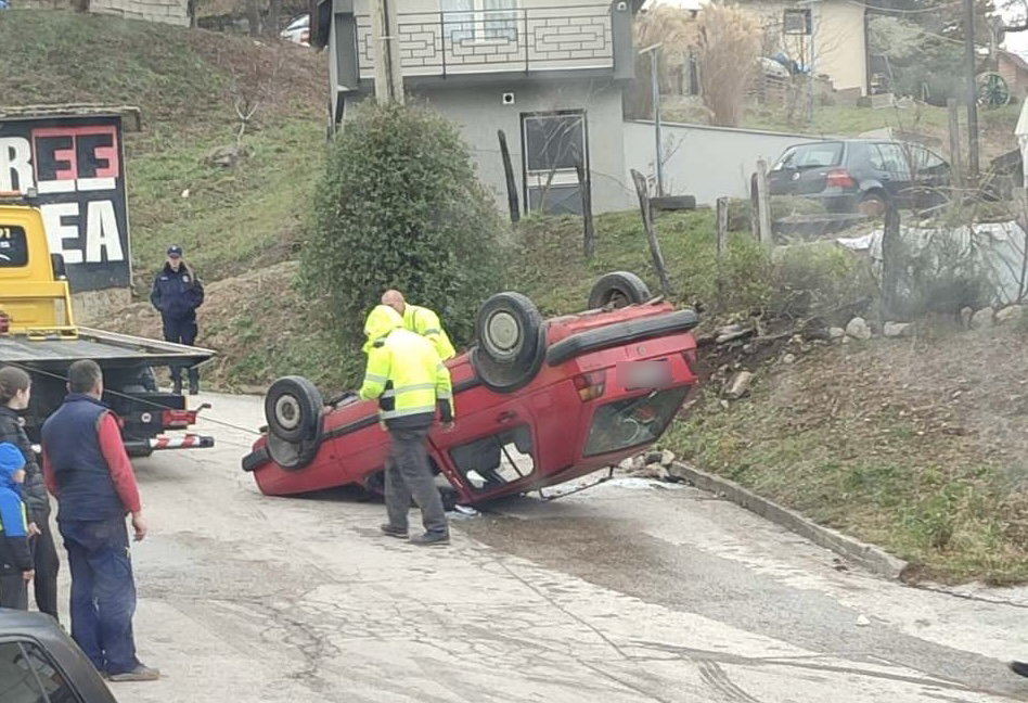 Teška saobraćajna nesreća kod Kolašina: Čovek prevrnuo automobil pa izgubio život, nadležni utvrdjuju okolnosti pod kojima je došlo do tragedije