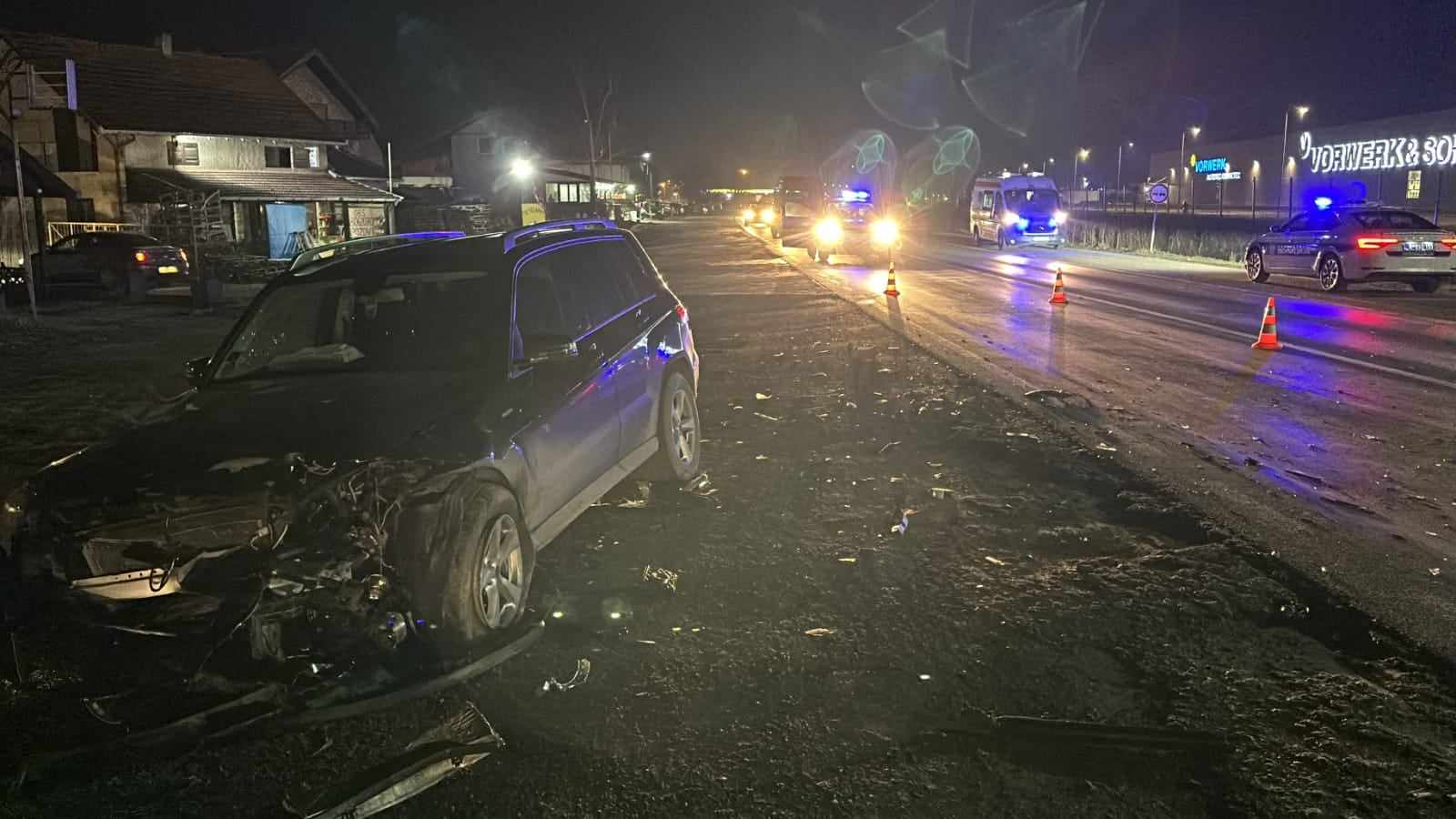 Težak udes dva vozila na Ibarskoj magistrali / foto: RINA