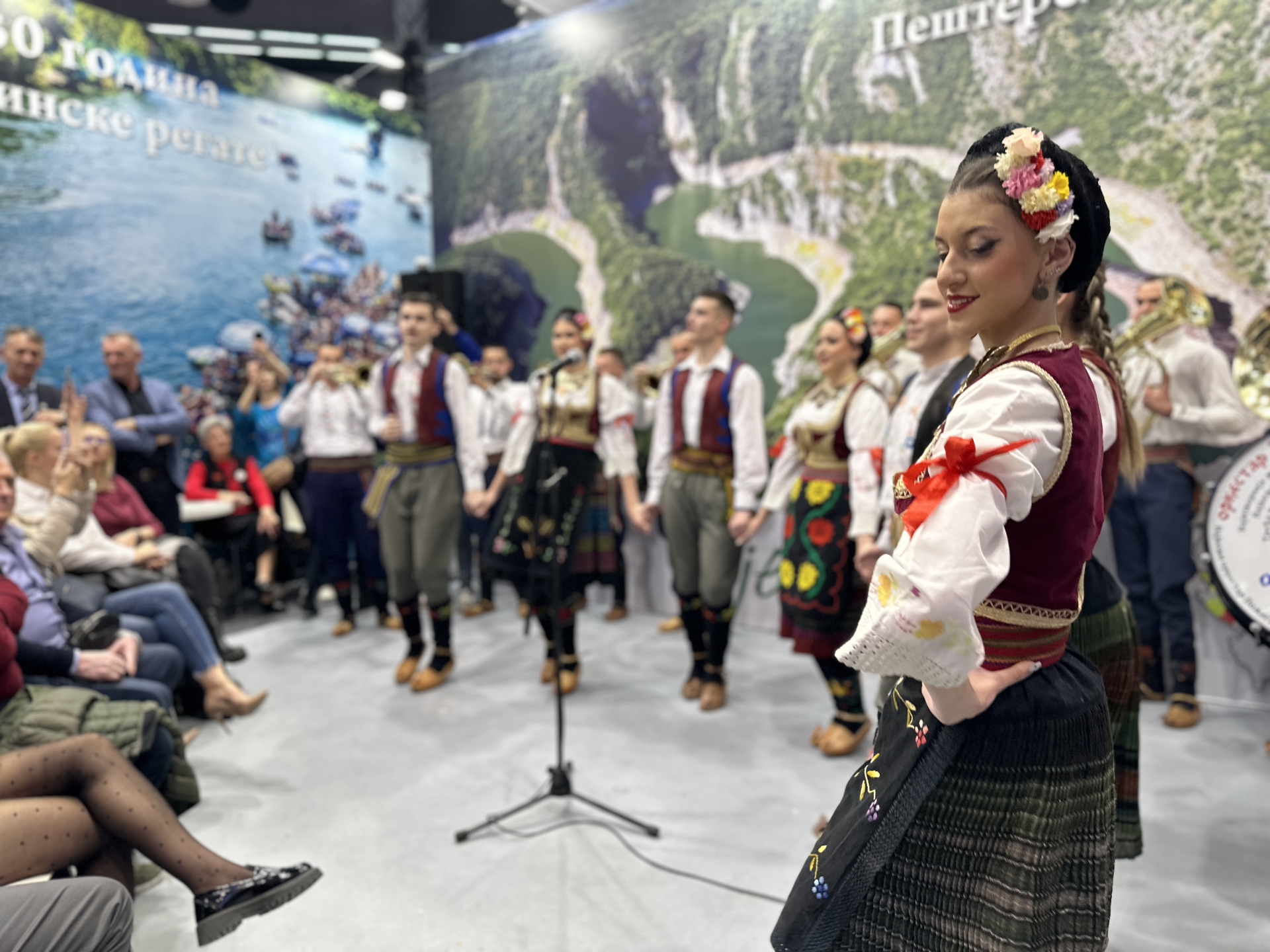Zagrmele trube na Sajmu turizma, orkestar napravio najbolju žurku u sekundi / foto: RINA