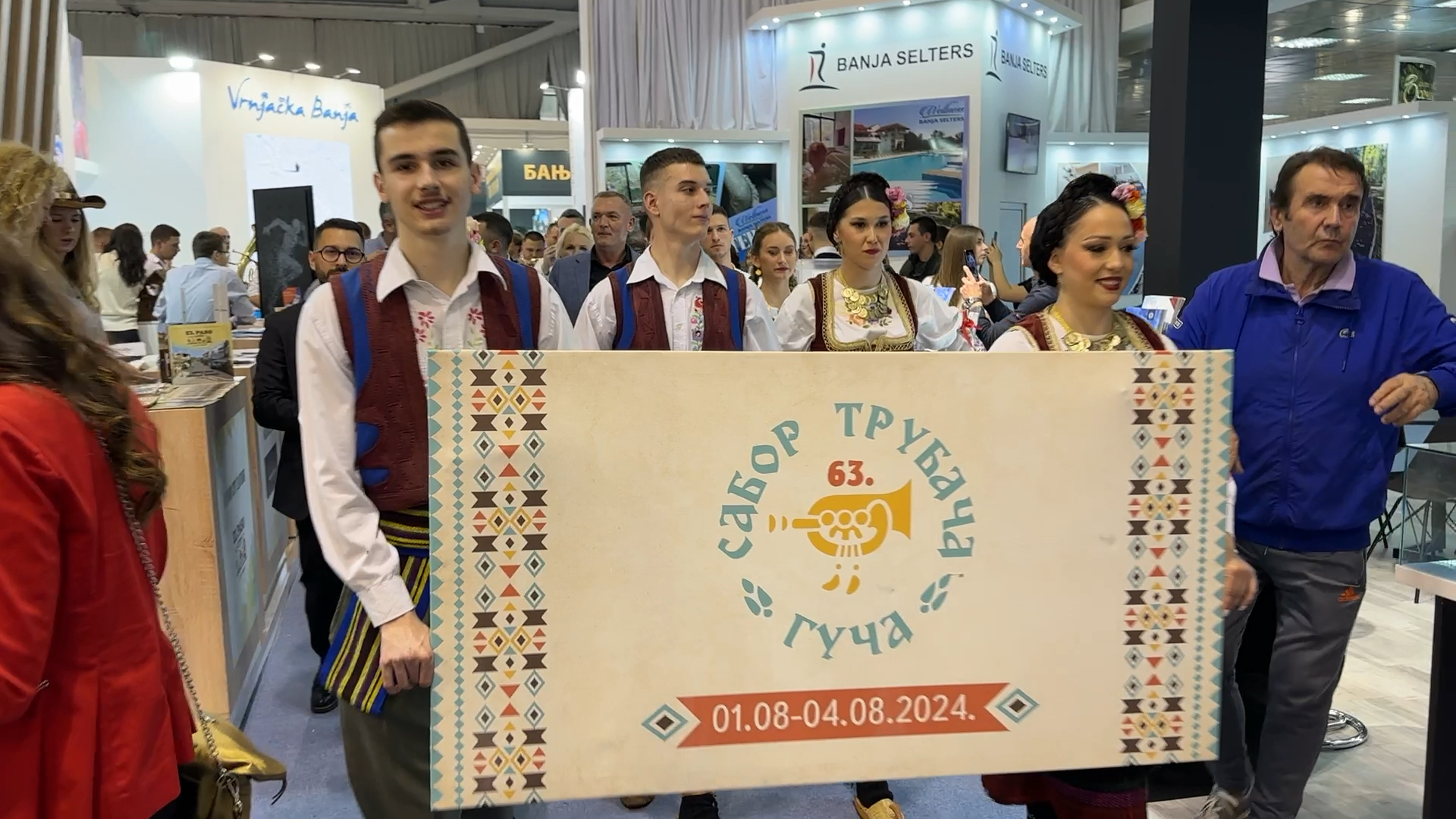 Zagrmele trube na Sajmu turizma, orkestar napravio najbolju žurku u sekundi / foto: RINA