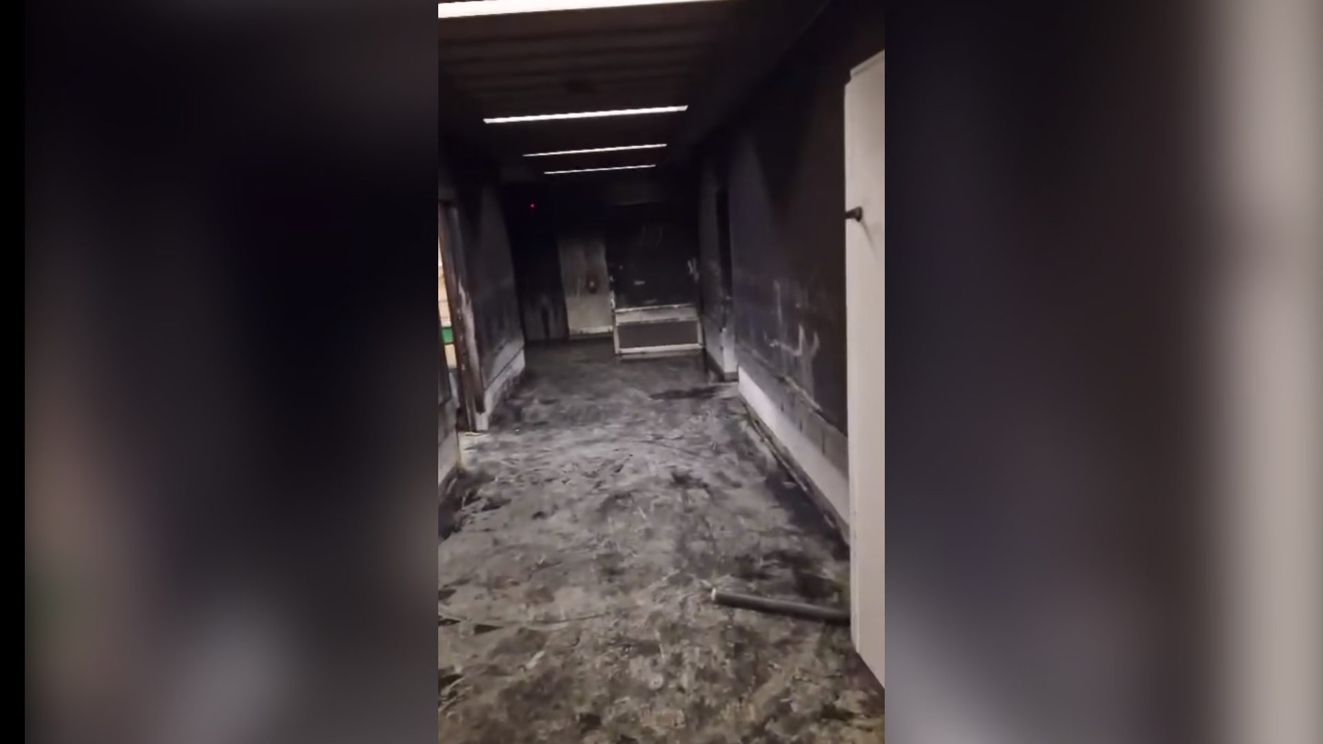 Žena opasana dinamitom držala taoce u Nemačkoj: Okončan horor nakon nekoliko sati, ovo su prve slike i snimci sa lica mesta - zapaljen hodnik i operaciona sala (FOTO)(VIDEO)
