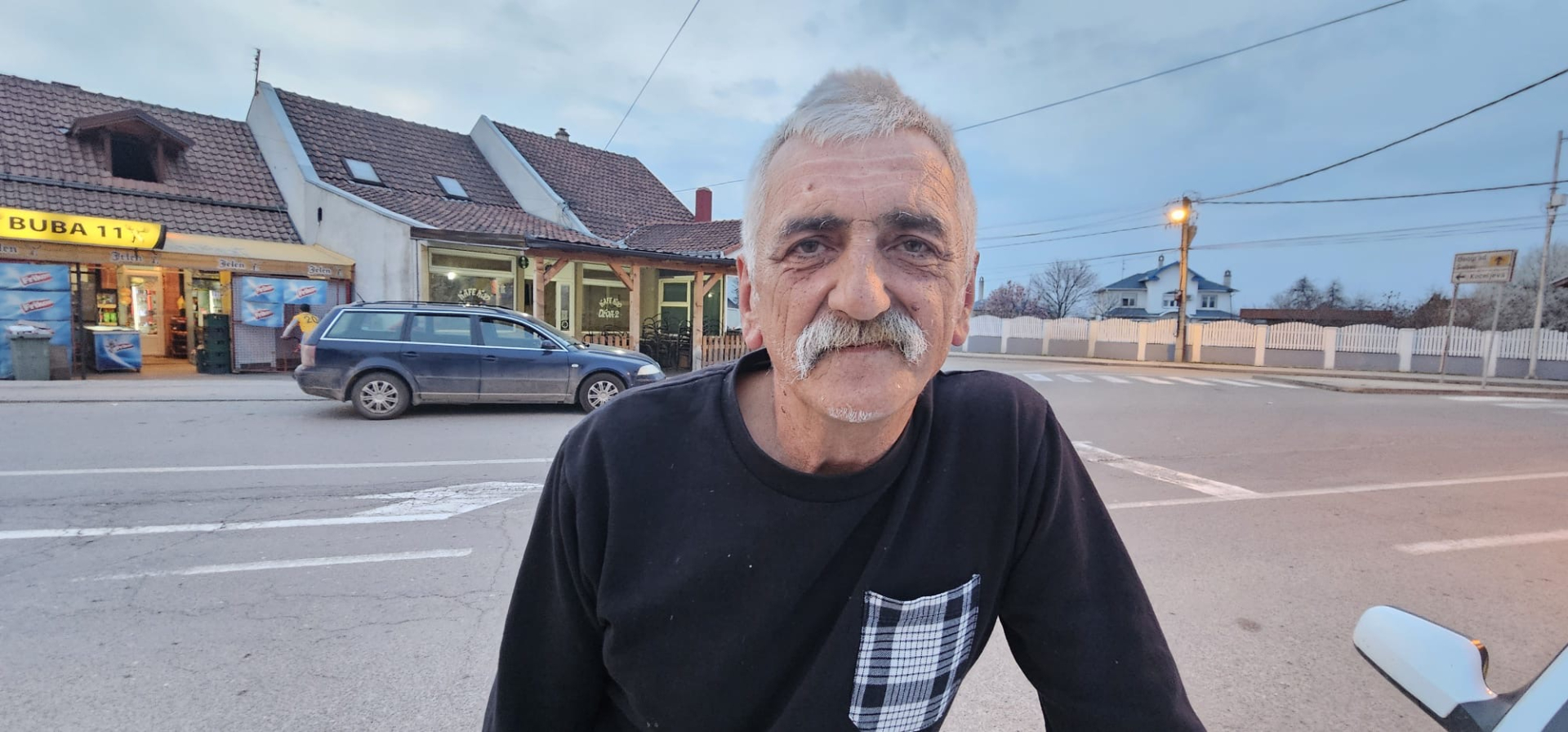 Cale je vredni moler i odlučio je da napravi proslavu za Vučićev rodjendan / foto: RINA