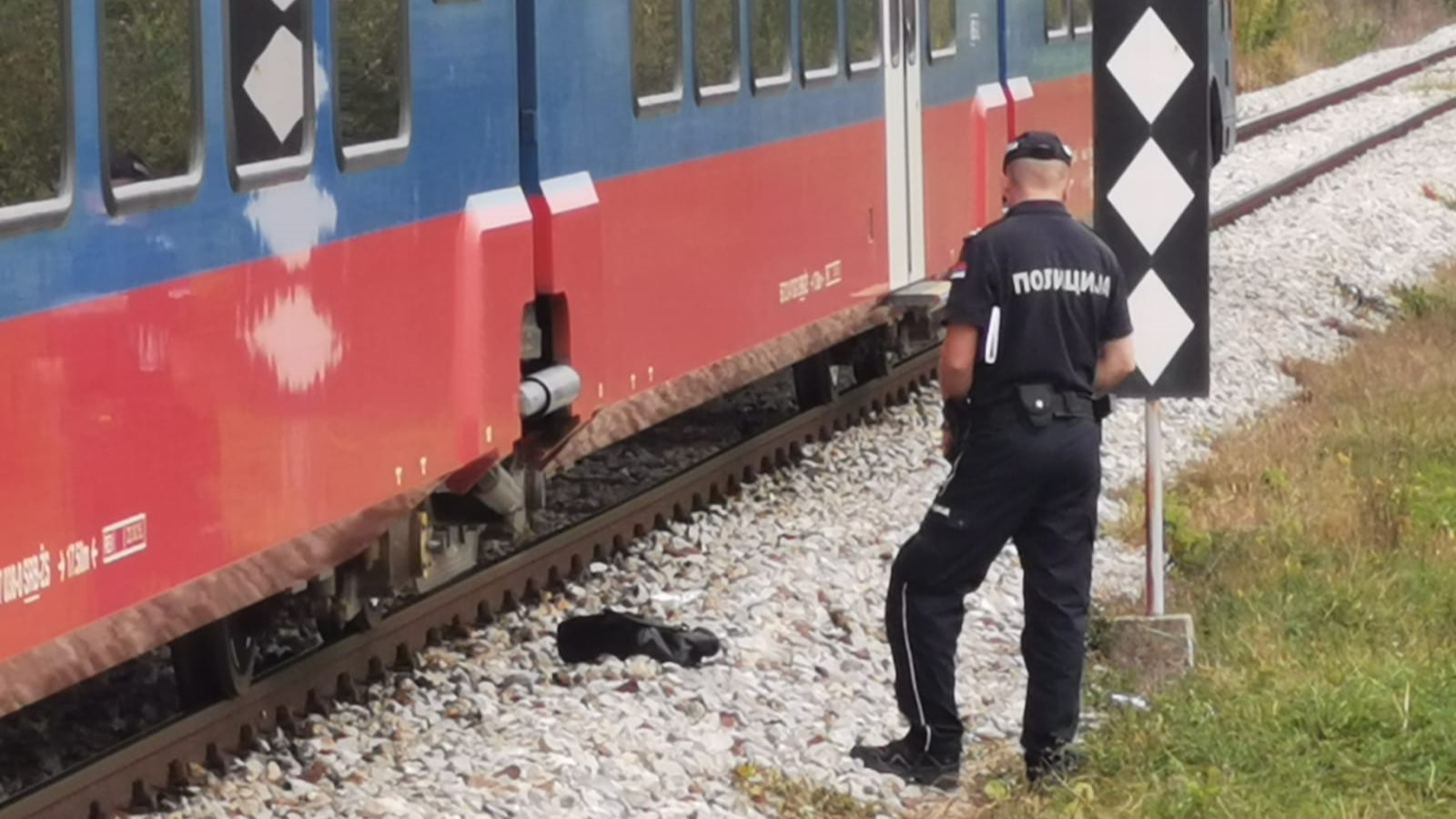 Nastradala na licu mesta: Voz udario stariju ženu na pruzi Beograd - Bar u blizini Virpazara