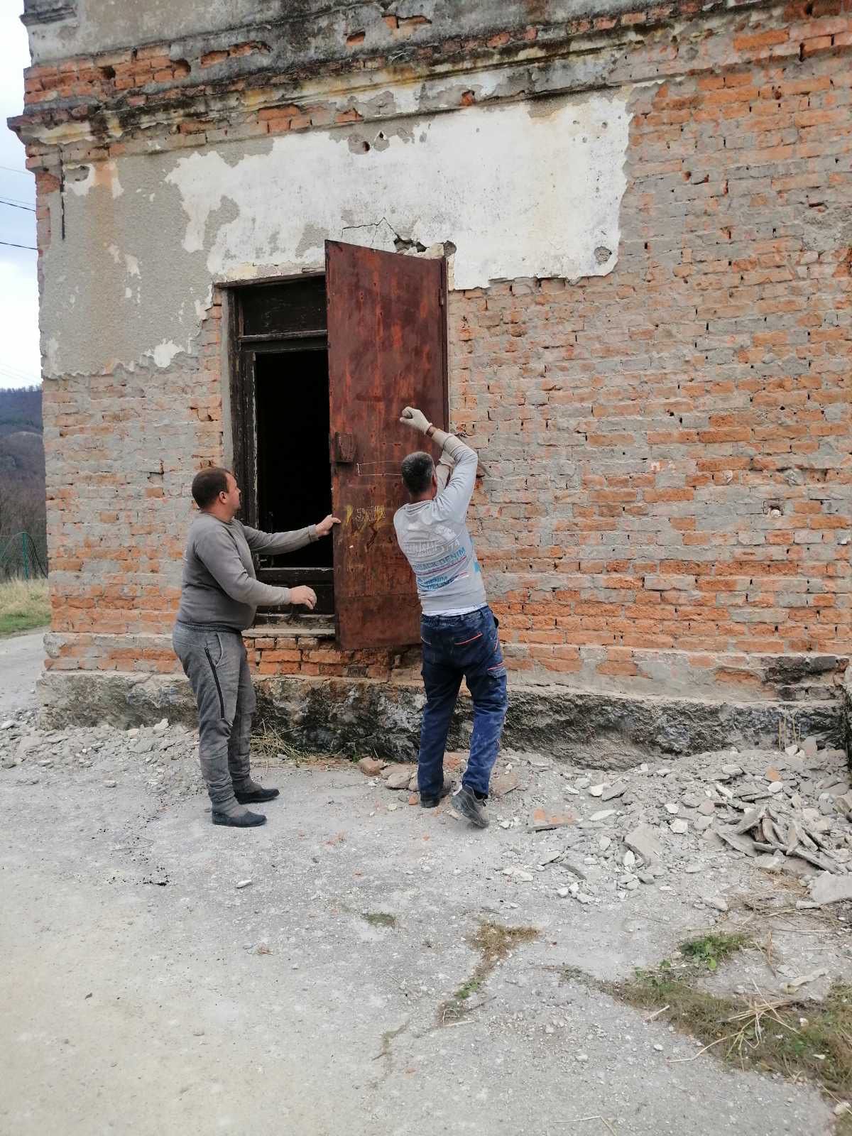 Bravo za meštane sela Papratište kod Požege / foto: RINA
