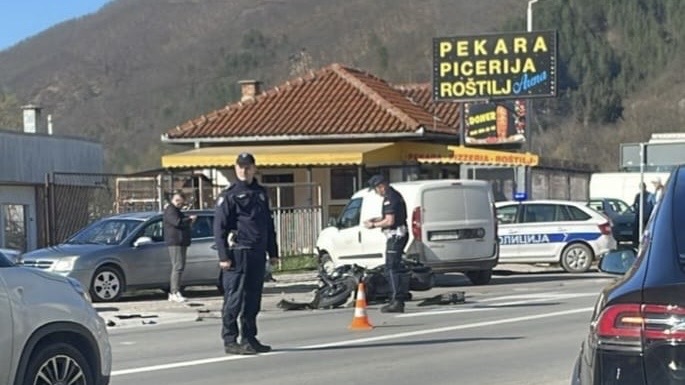 Horor kod Prijepolja: Teško povredjen motociklista u saobraćajnoj nezgodi, hitno prebačen u užičku bolnicu