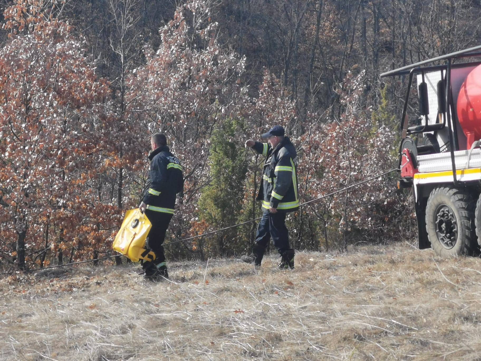 Vatra kid Bajine Bašte stavljena pod kontrolu / foto: RINA