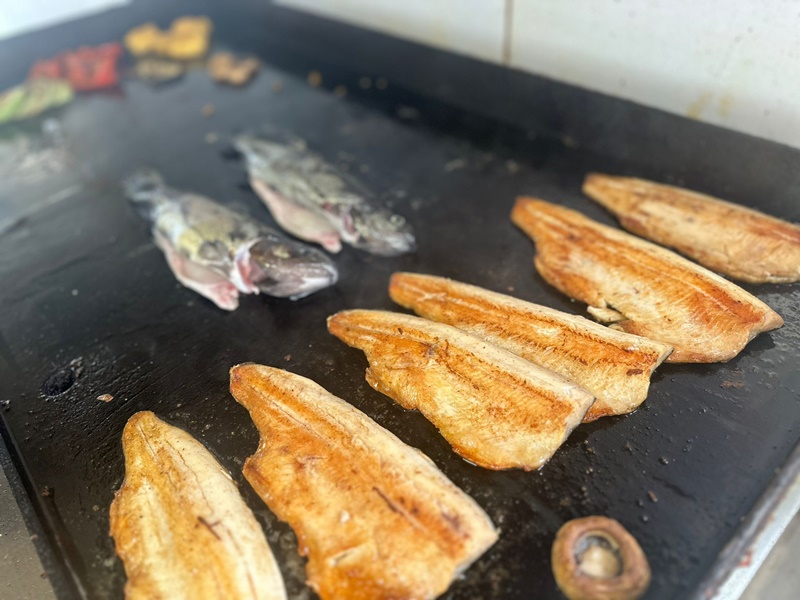 Restoran u kom se služi samo posna hrana nalazi se na Ateničkoj reci / foto: RINA