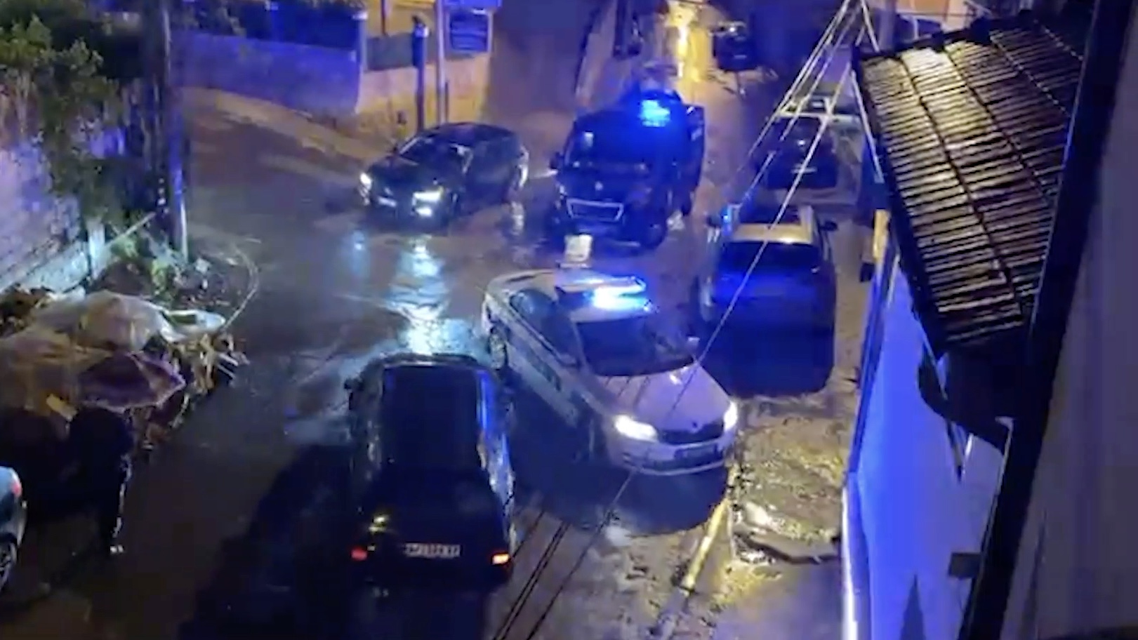 Isplivao jeziv snimak hapšenja u Novom Pazaru: Uhapšeno lice za koje se sumnja da je učestovalo u masovnoj tuči (VIDEO)
