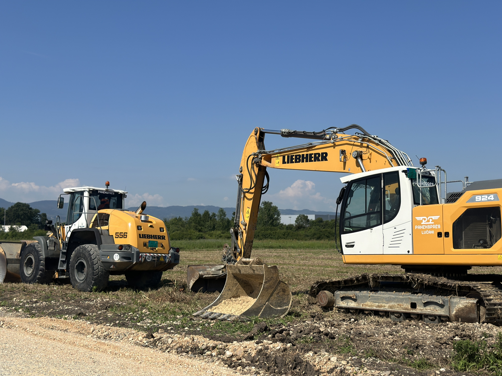 Polaganje kamena temeljca za izgradnju nemačke fabrike u Preljini / foto: RINA