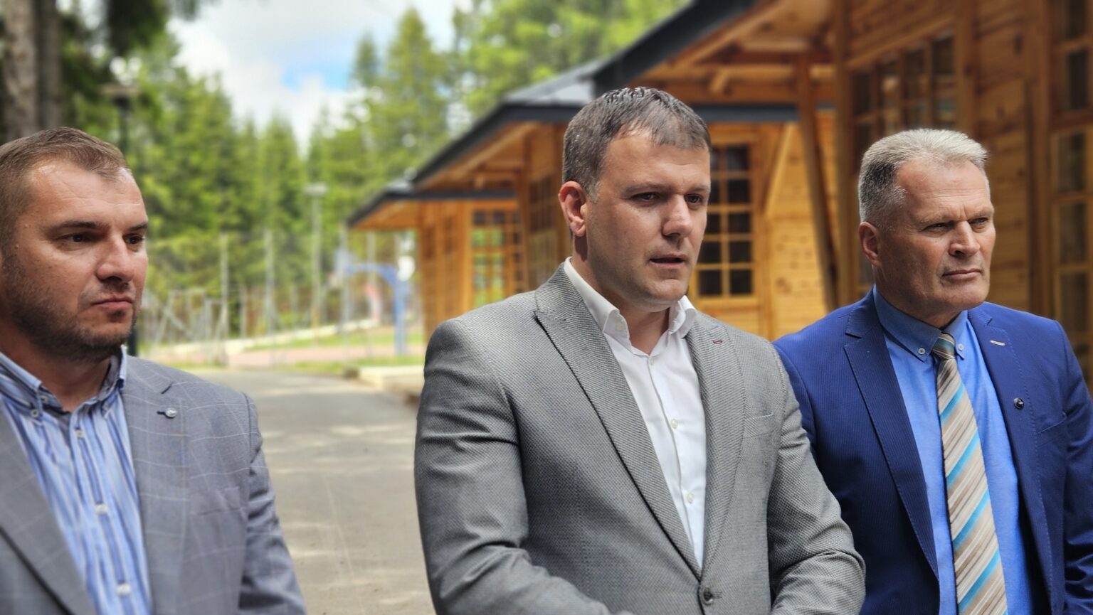 Velika ulganja slede na planini Zlatar / foto: RINA