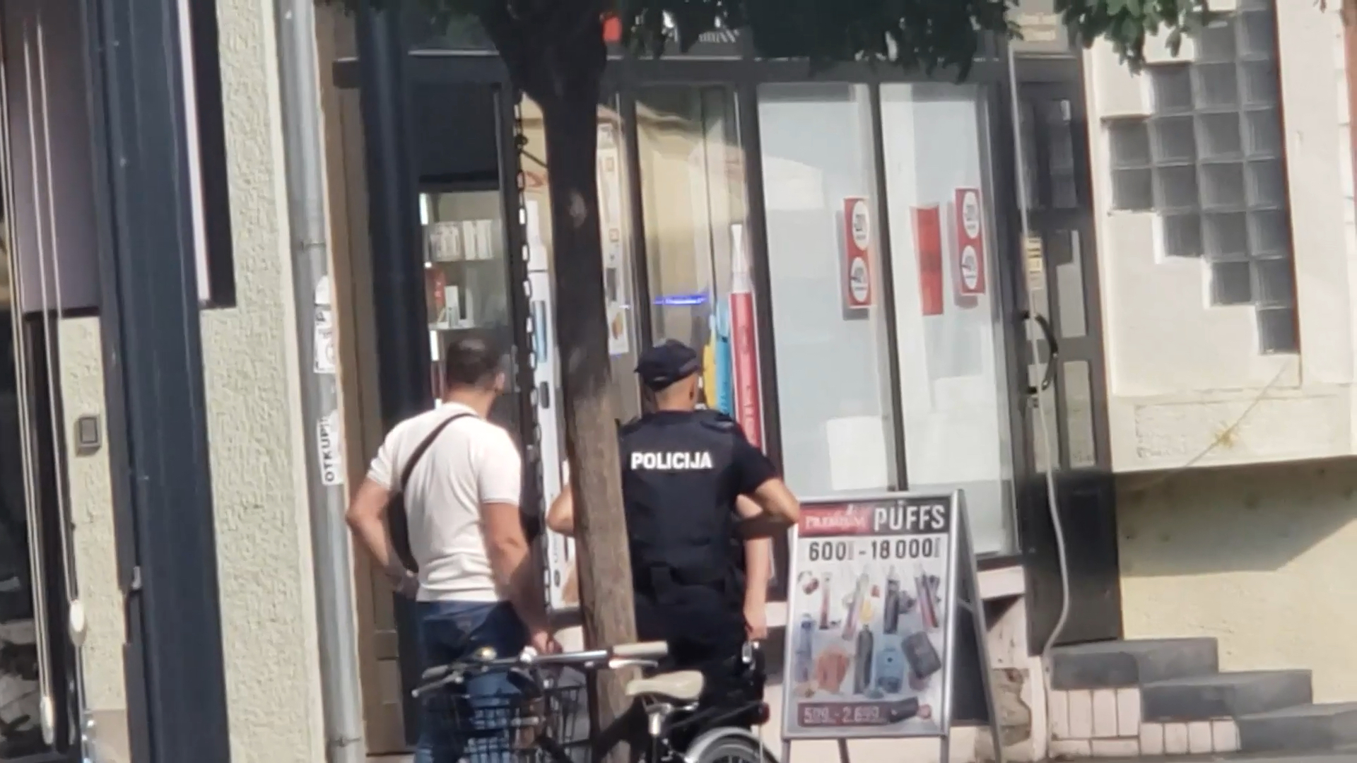 Viđali smo ga retko, nije bio upadljiv: Novi Pazar na nogama, pretresa se stan nastradalog vehabije (FOTO)(VIDEO)