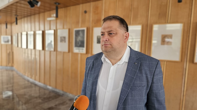 Smena na čelu opštine Nova Varoš: Branko Bijelić novi predsednik, dosadašnji Rade Vasiljević postavljen na čelo lokalne Skupštine