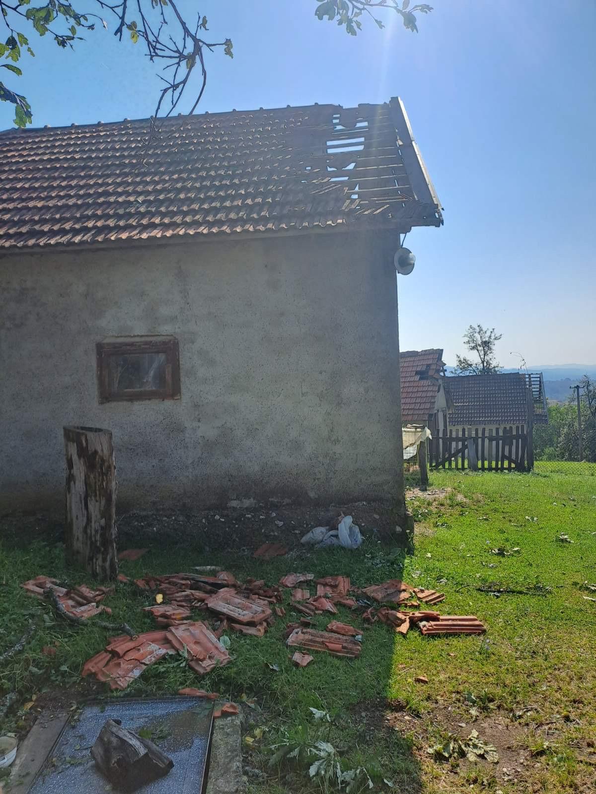 Razorno nevreme pogodilo Kosjerić / foto: RINA