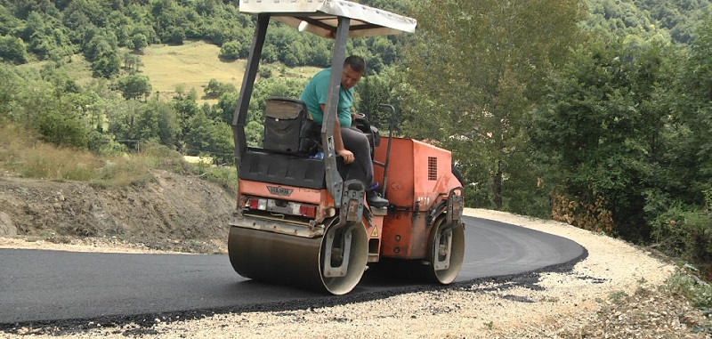 Radovi na izgradnji puta do Slapova Sopotnice u završnoj fazi / foto: RINA