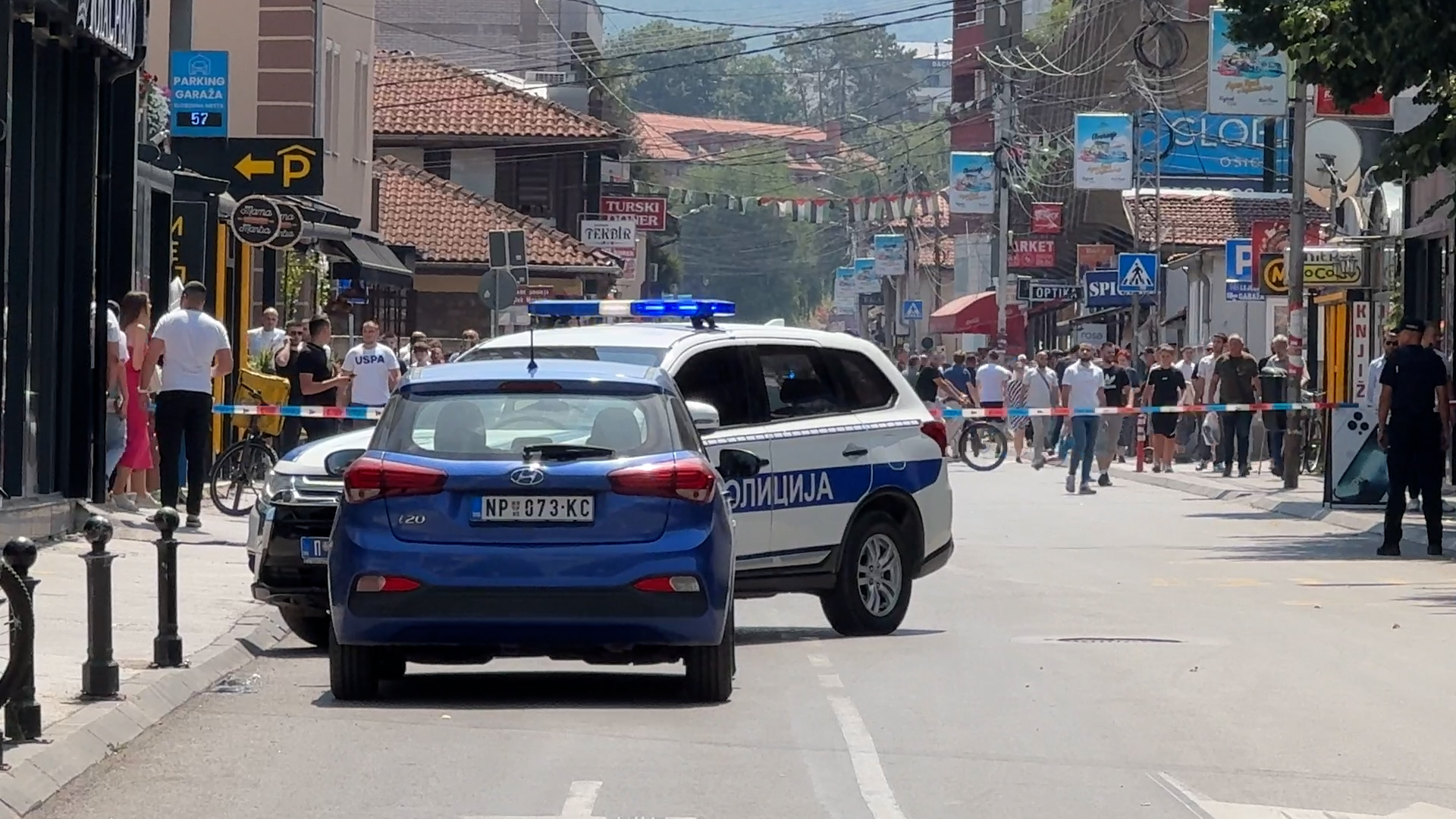 Panika u Novom Pazaru, dojava o bombi u centru grada: Nadležne ekipe proveravaju sve objekte, saobraćaj blokiran/ Foto: RINA