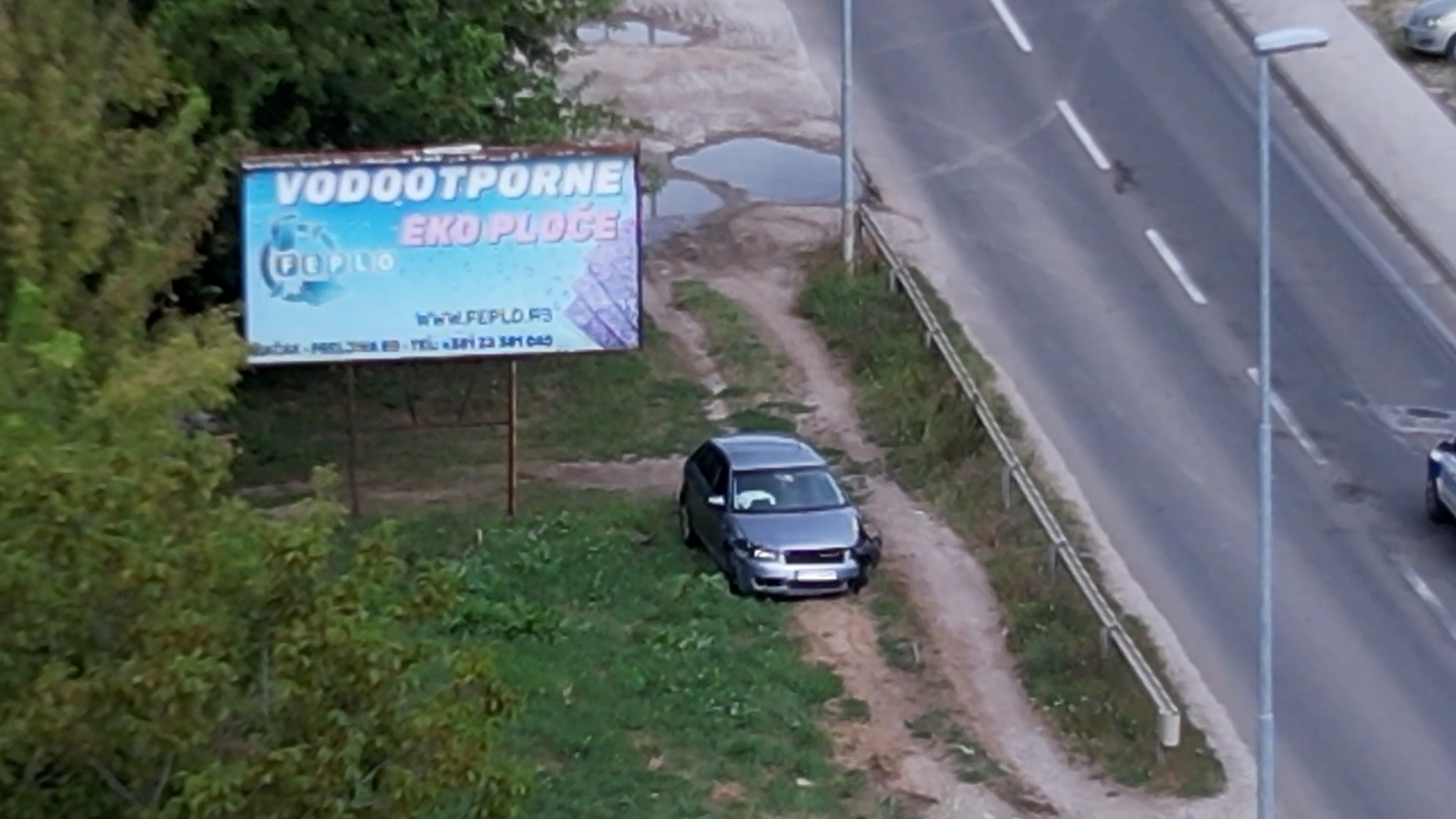 Dvoje dece i žena povređeni u silovitom sudaru kod Čačka: Saobraćajna nezgoda na kružnom putu, tri osobe primljene u čačansku bolnicu (FOTO)(VIDEO)