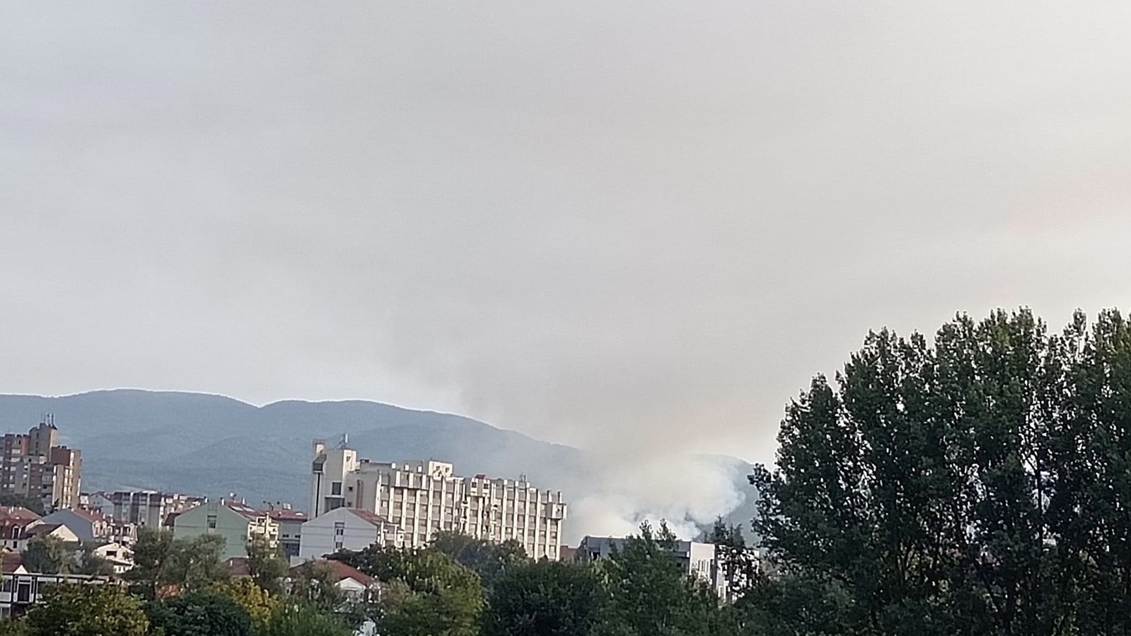 Požar izbio na deponiji u Kraljevu / foto: RINA