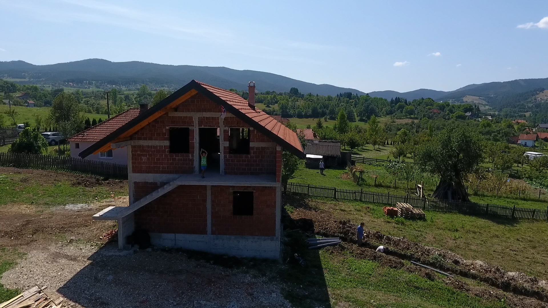 Jojići ostali bez krova nad glavom u srašnom požaru / foto: RINA