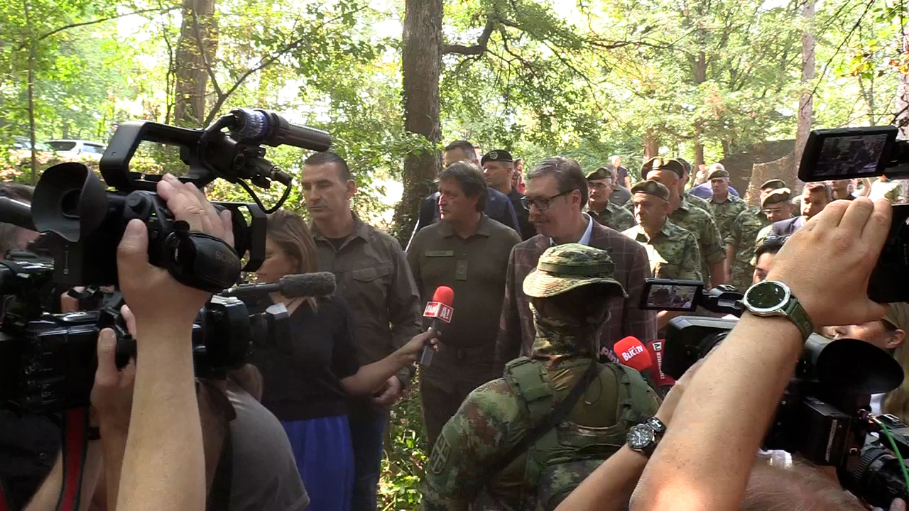 Vučić na vojnoj vežbi na Gučevu / foto: RINA