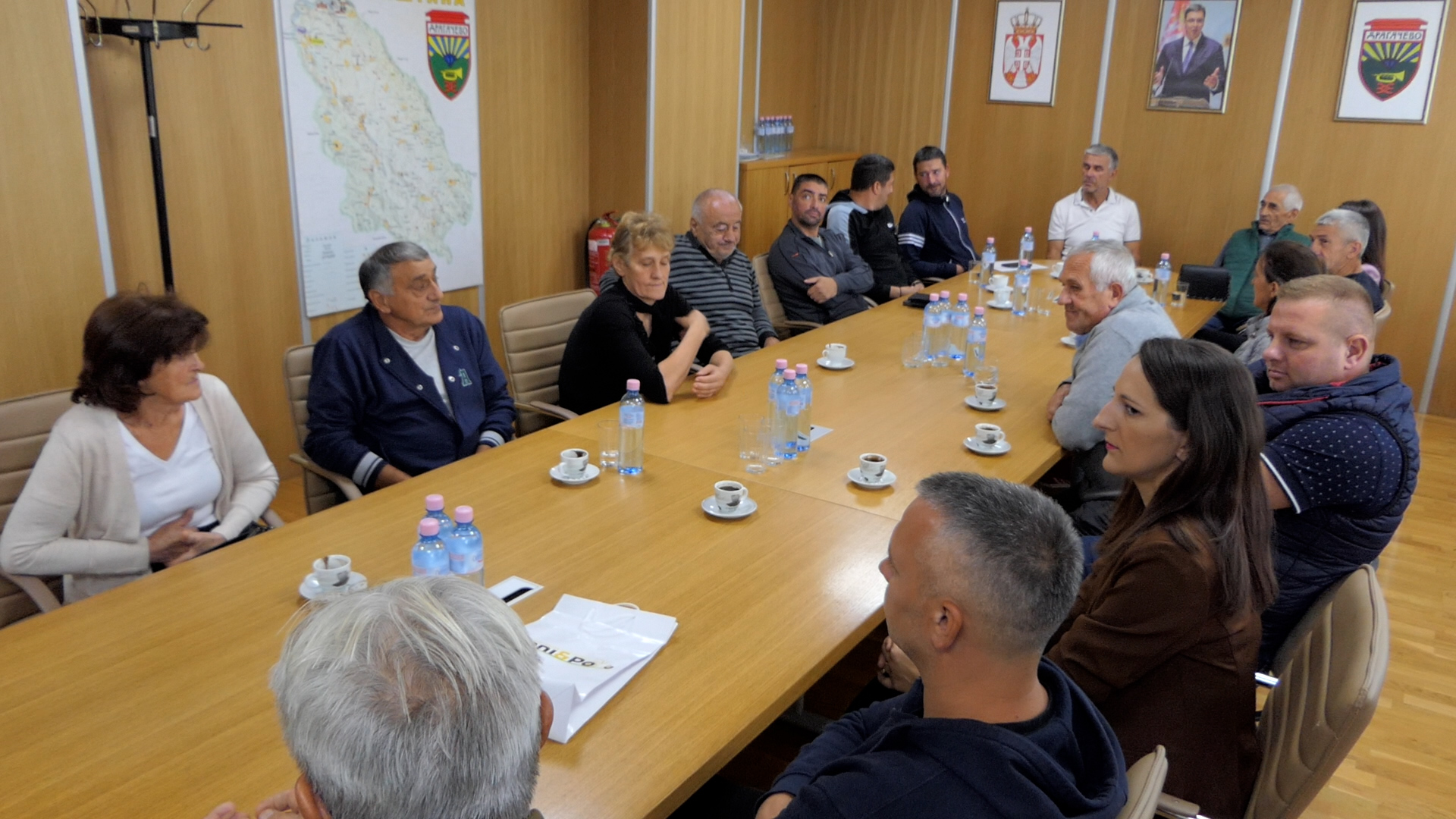 Dragačevski poljoprivrednici dobili plastenike / foto: RINA