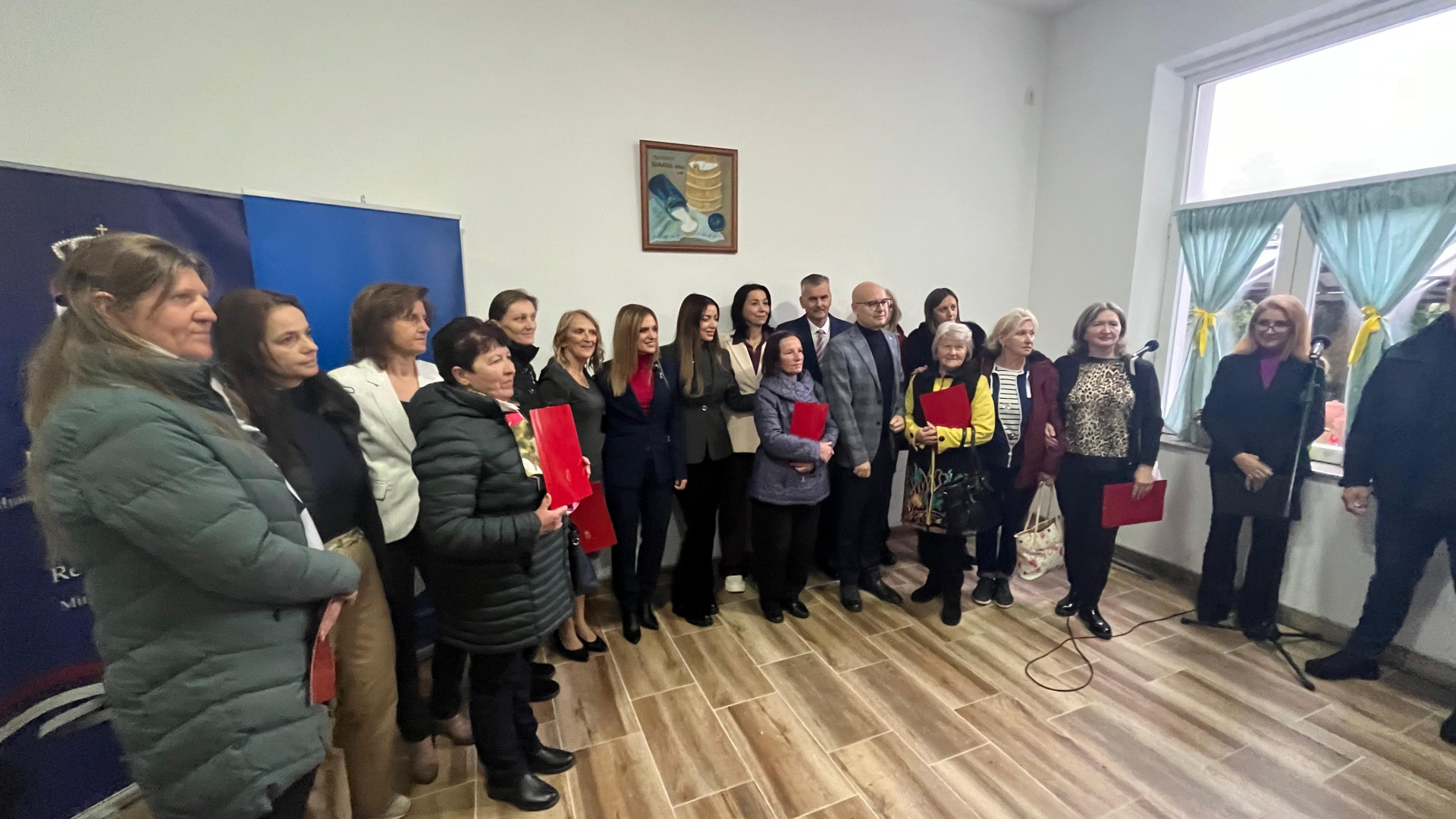 Vredne preduzetnice Zlatiborskog okruga dobile bespovratna sredstva da ulože u svoje poslove/ Foto: RINA