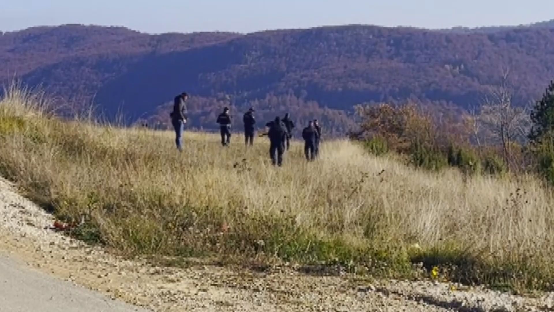 Sneg može pomoći Aliji, ali plašim se da je on kod jataka u toploj sobi: Iskusni speleolog i planinar iz Bijelog Polja otrkiva sve o terenu po kom se kreće ubica - ima puno jama i pećina, dronovi tu ne pomažu (FOTO)