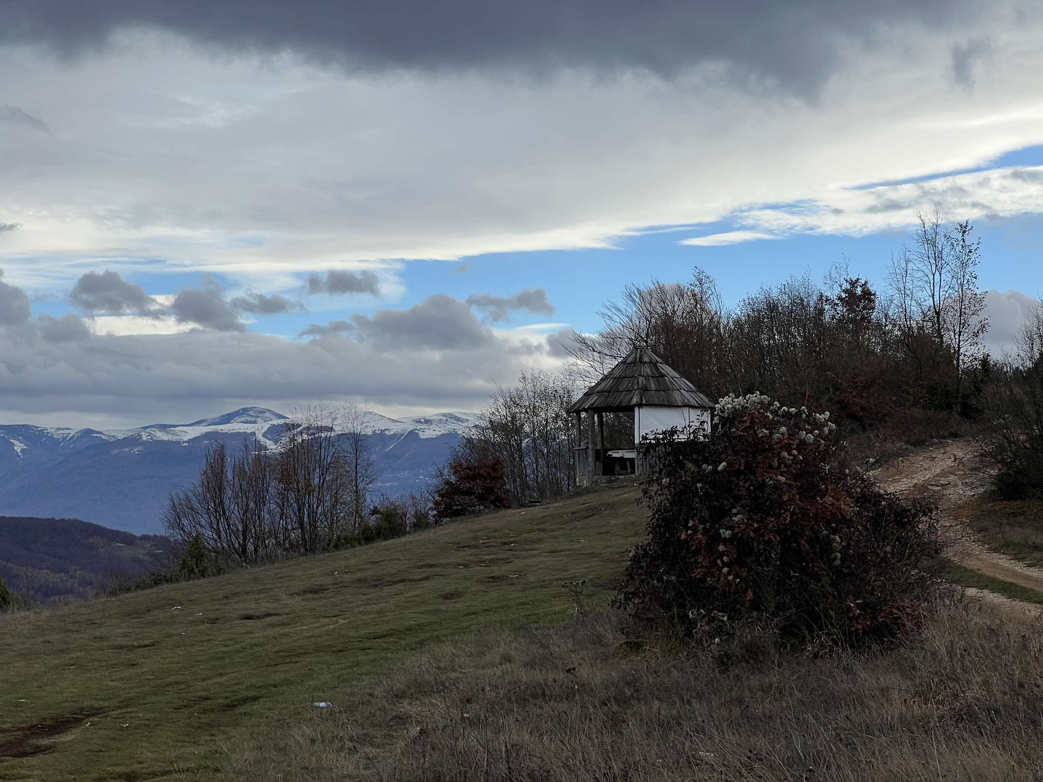 Selo Sokolac skoro mesec dana nakon zločina / foto: RINA