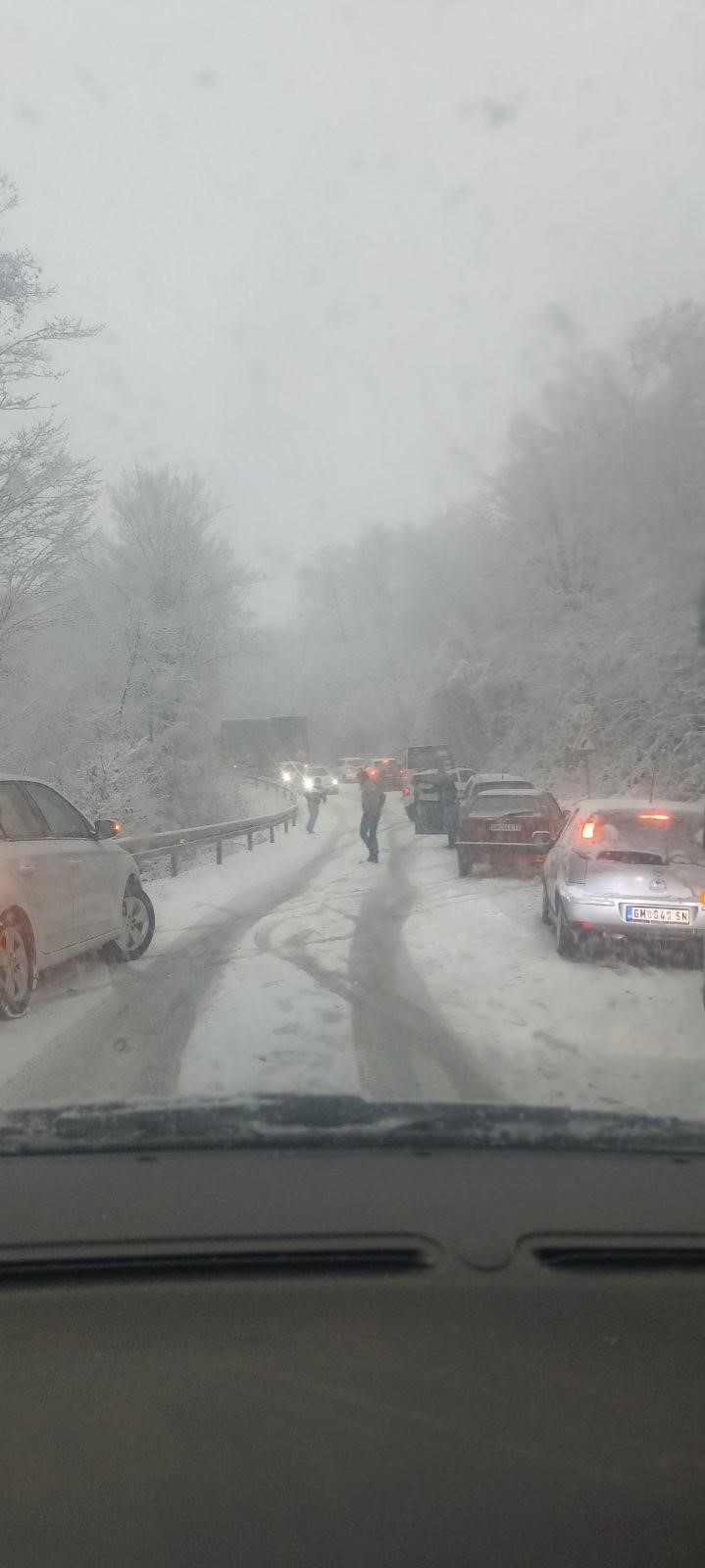 Kolaps za sve vozače na Rudniku/ Foto: RINA