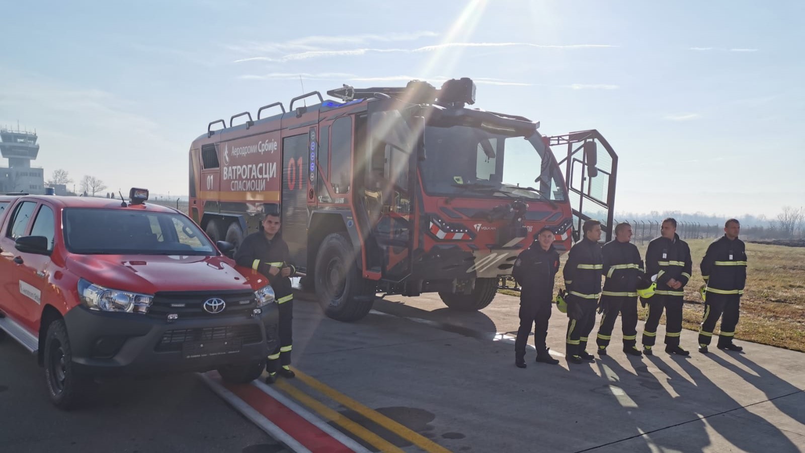 Drama na nebu iznad Beograda: Avion iz Podgorice sudario se sa jatom ptica, hitno prizemljen