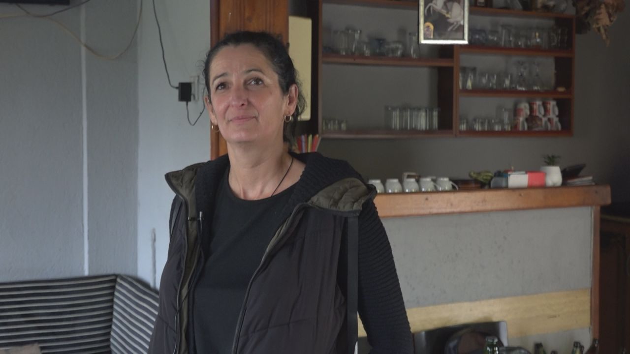 On je poštar koji nosi poštu tokom jednog radnog dana u dve države: Sveto iz Sastavaca i njegove komšije žive u pograničnom selu jedinstvenom na svetu (FOTO)