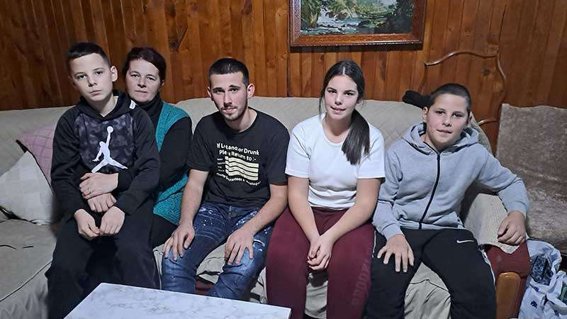 Porodica Halilović iz sela Sastavci kod Priboja / foto: Opština Priboj