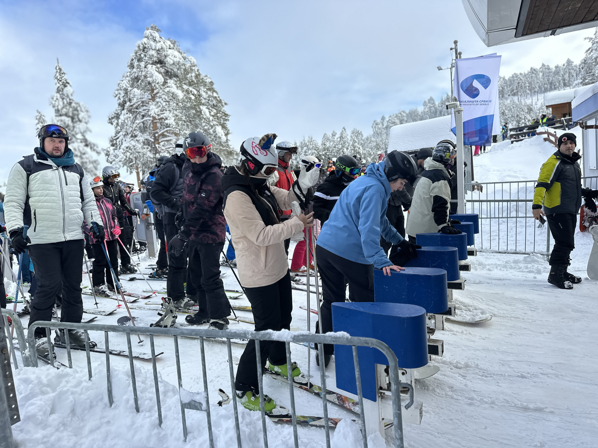 Počela ski sezona na Torniku / foto: RINA