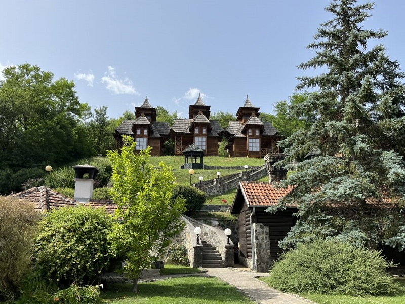 Gram zlata kralj je davao za kilogram kamena tokom njene izgradnje: Najpopularnija pruga na Balkanu slavi 100. rođendan, Šarganska osmica je čudo graditeljstva i neverovatna atrakcija (FOTO)
