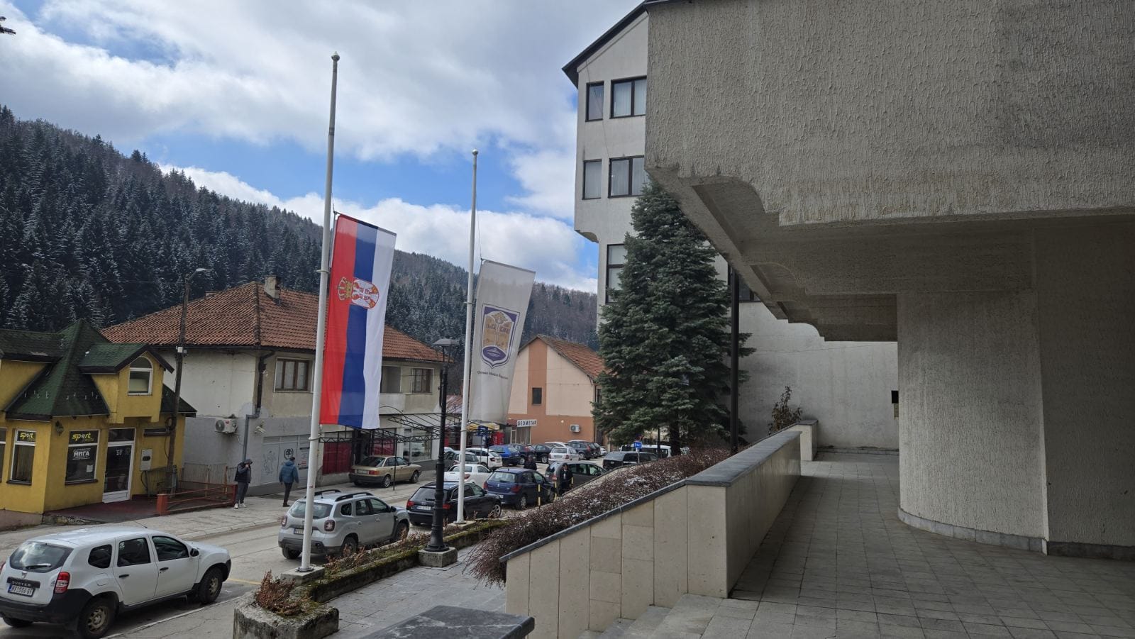 Nova Varoš tuguje za dvojicom prerano preminulih mladića / foto: RINA
