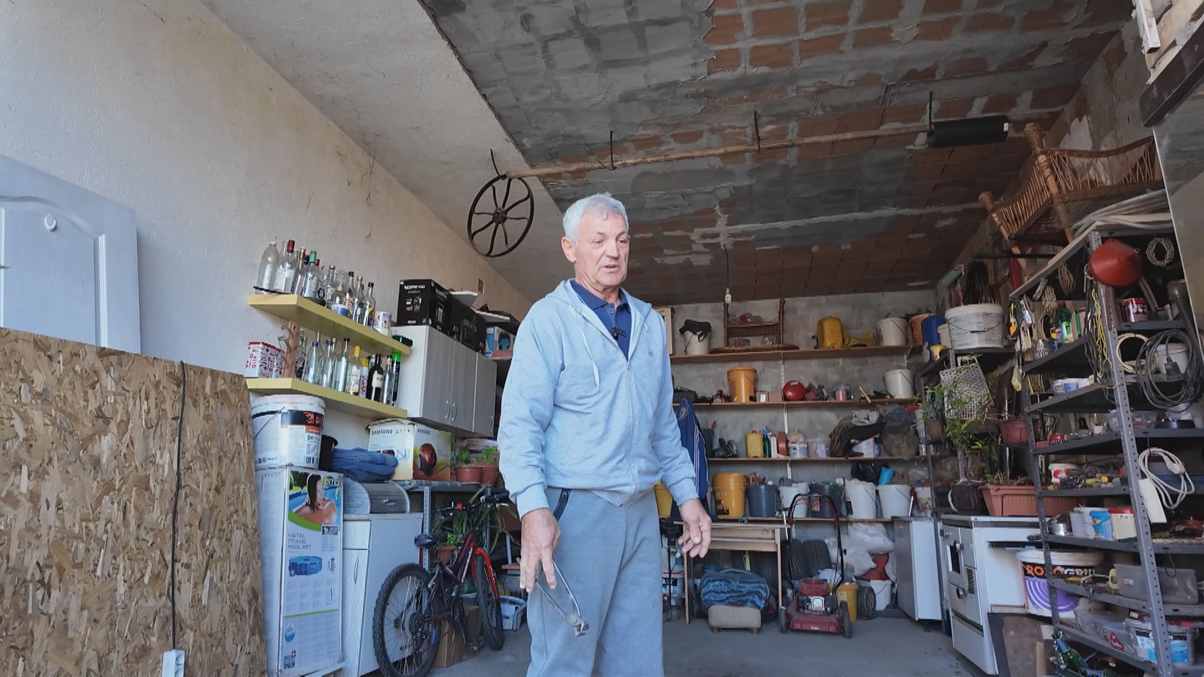 Lazu je tri puta ujedala zmija šarka za istu nogu / foto: RINA