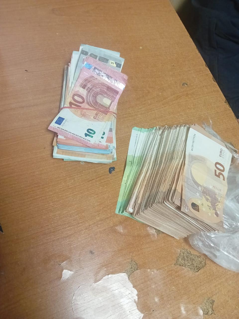 Srbin pun kao šibica pokušao ilegalno da pređe granicu: U bunkeru sakrio od cigareta, preko viskija do nafte, "pao" na prelazu Drenovac