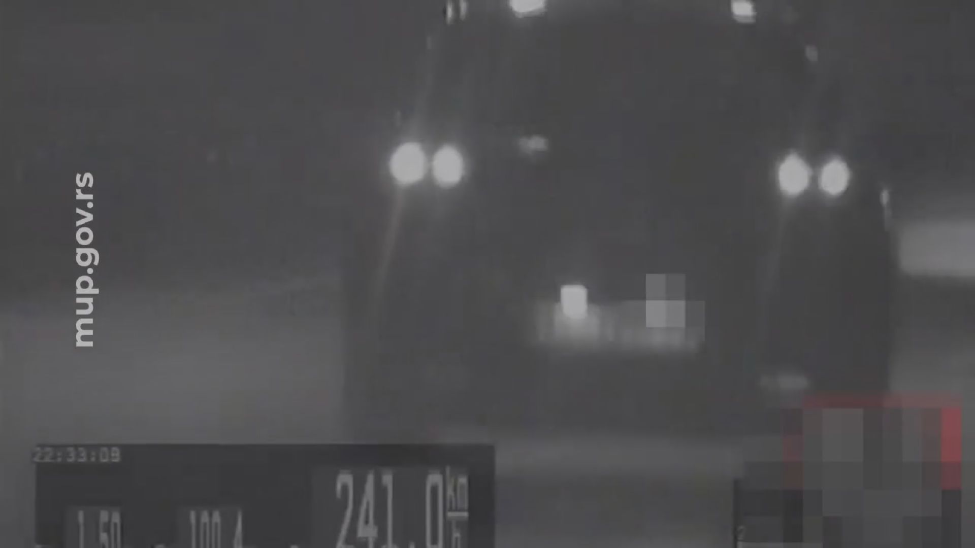Tempirana bomba zaustavljena kod Bubanj Potoka: Devetnestogodišnjak sa probnom dozvolom vozio 241 kilometar na čas, odmah isključen iz saobraćaja (VIDEO)