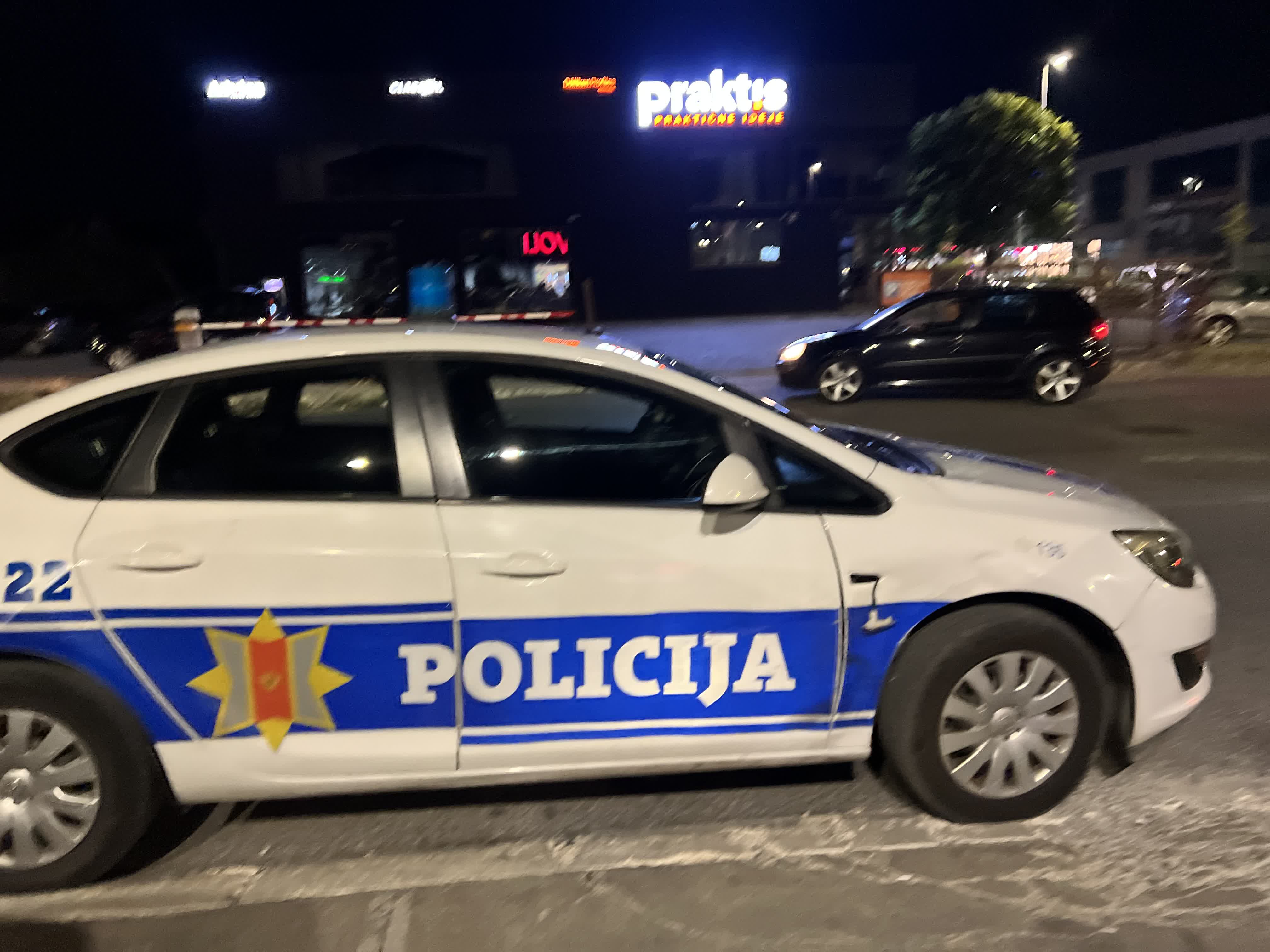 Drama na graničnom prelazu sa Crnom Gorom: Uhapšen Srbin za kojim je tragao i Interpol, učinio teška krivična dela u Nemačkoj