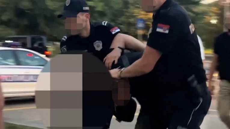 Vozio je do škole i prodavnice, u daljim rodbinskim vezama sa njenim ocem: Ovo su detalji drame iz Ivanjice, muškarac (65) osumnjičen za obljubu devojčice (15)