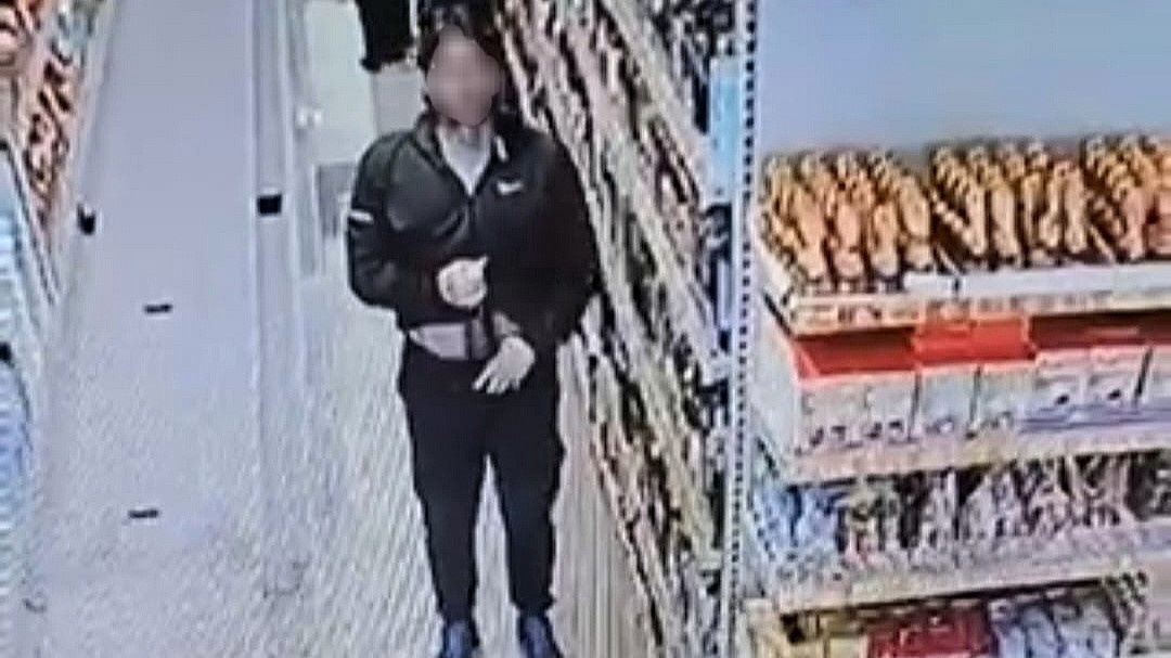 Lopov s dosijeom mesec dana praznio upadao u prodavnice i krao skupocena pića: Konačno "dolijao", policija ga uhapsila i podigla krivičnu prijavu (FOTO)