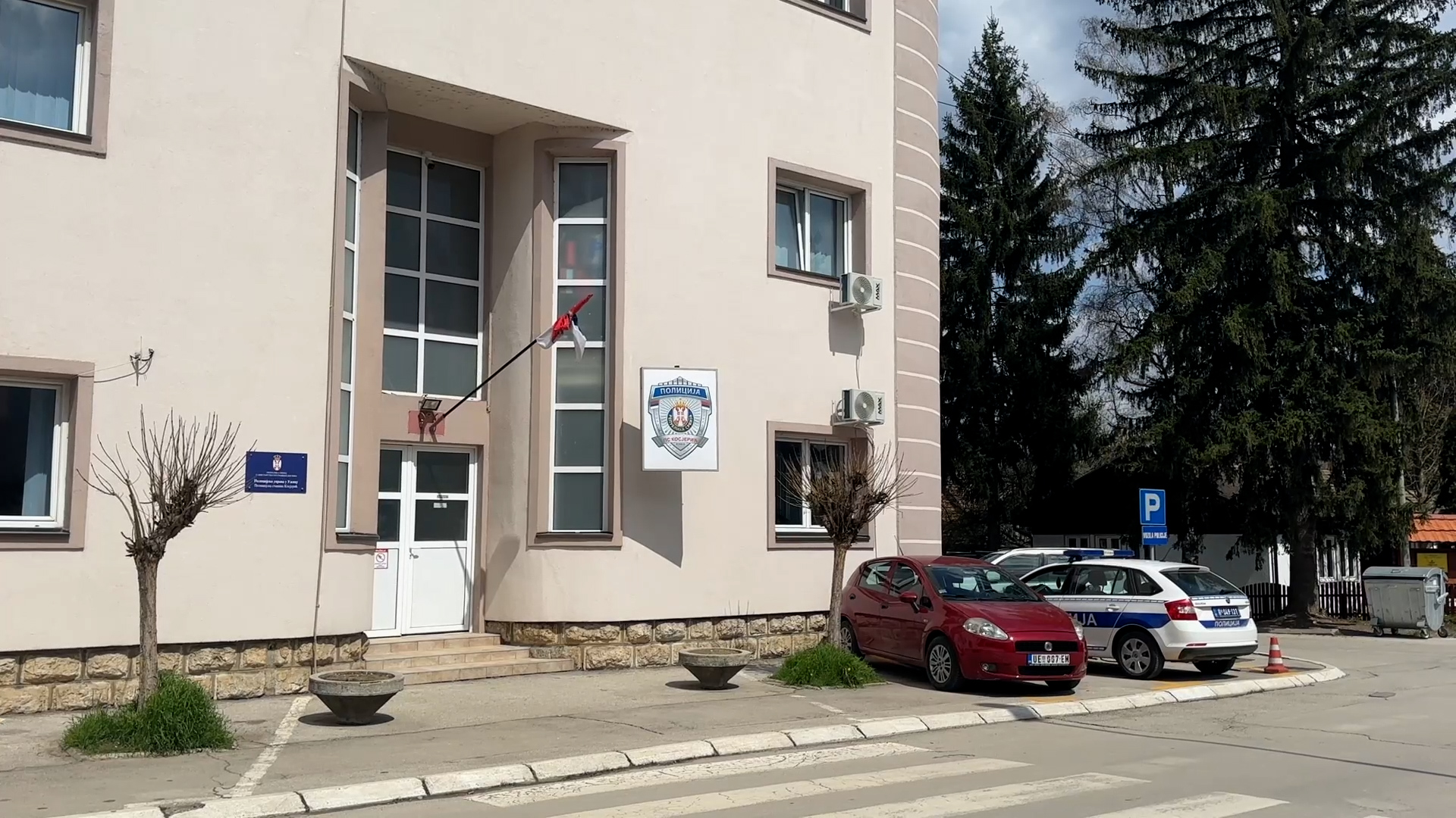 Preminuo muškarac koji je pokušao samoubistvo u centru grada / foto: RINA